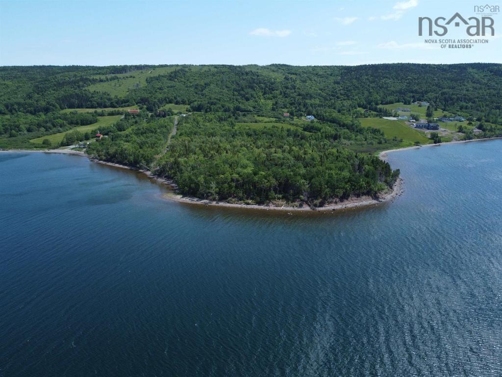 $400,000.00: 2012-41 West Bay Highway, St. Georges Channel