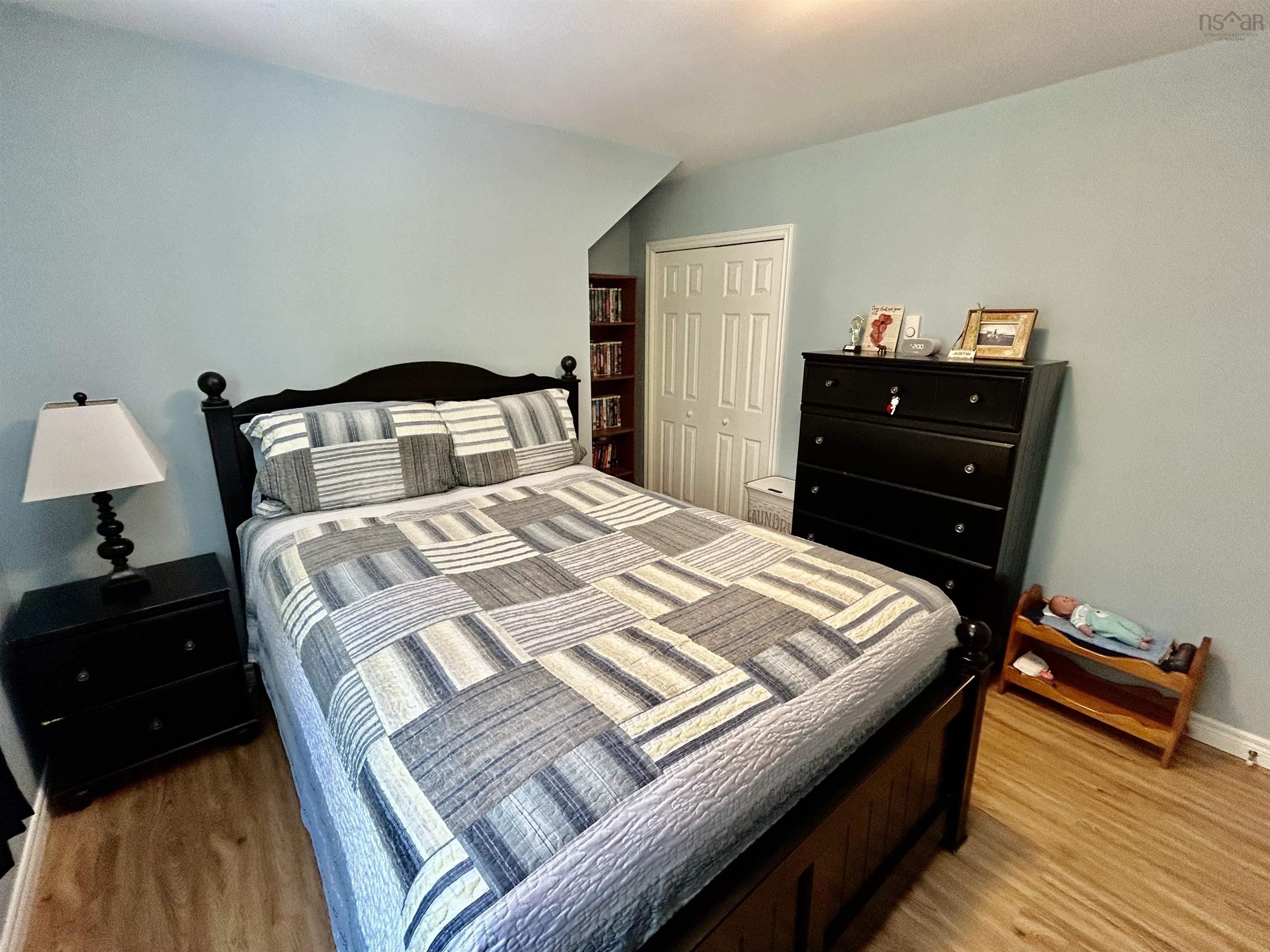 $415,000.00: 4198 Sonora Road, Sherbrooke