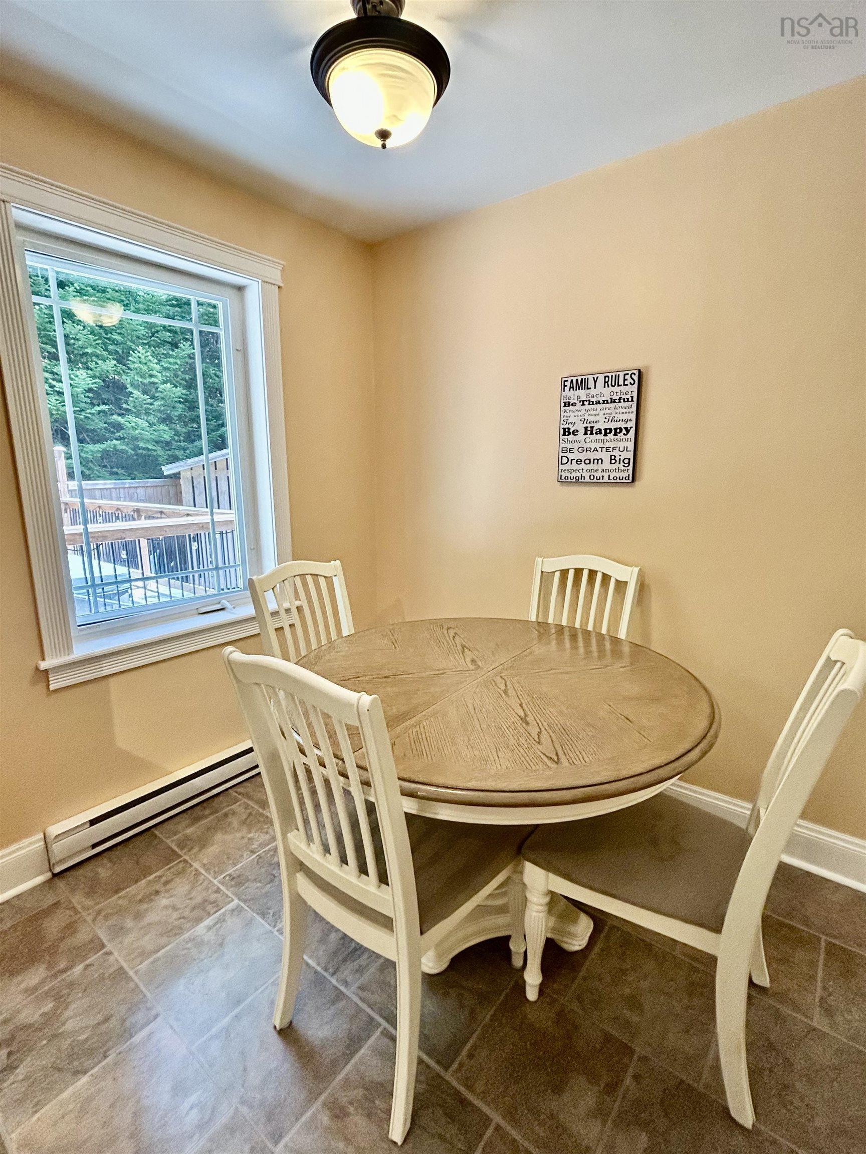 $415,000.00: 4198 Sonora Road, Sherbrooke