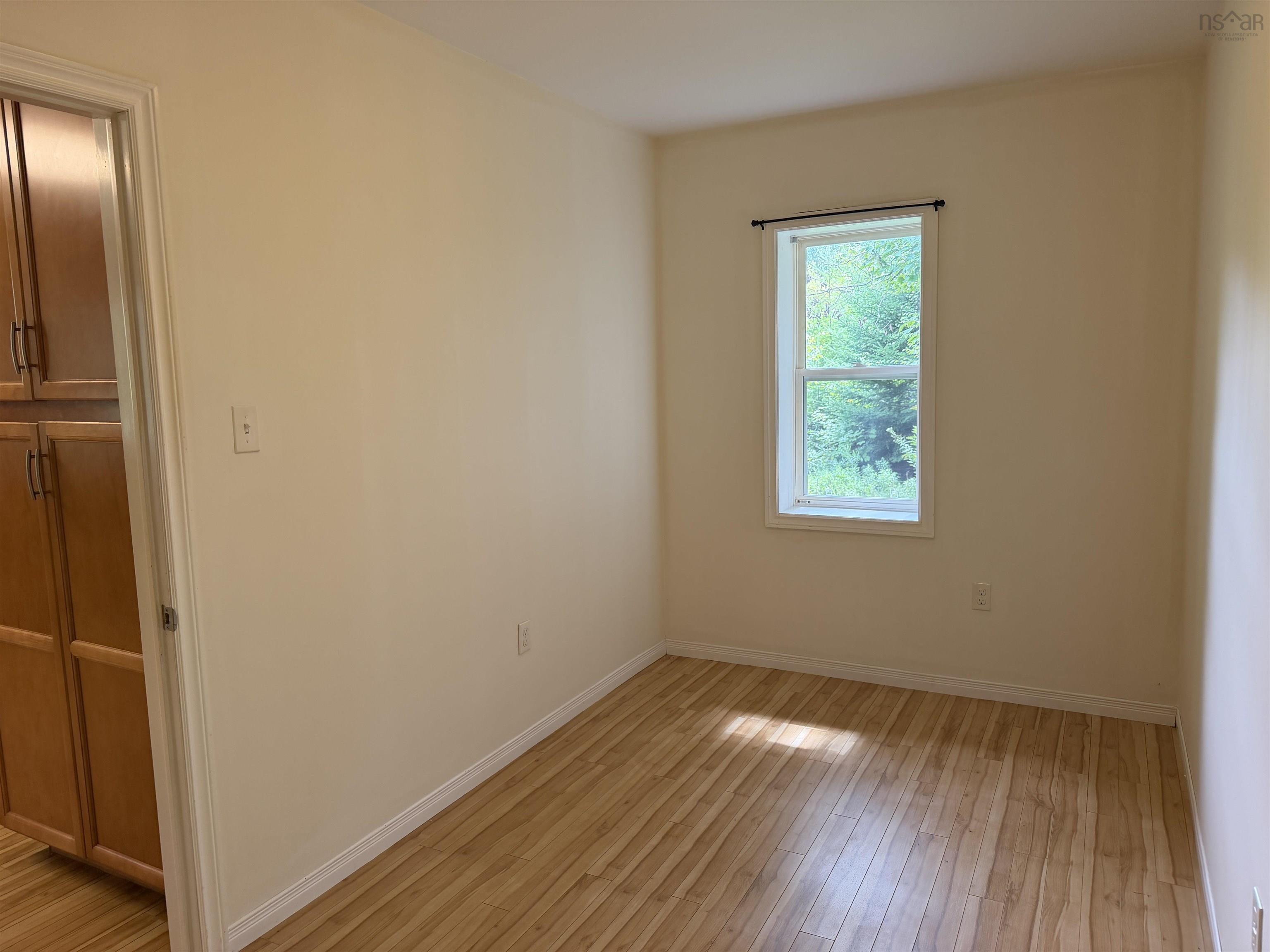 $124,900.00: 1380 211 Highway, Indian Harbour Lake