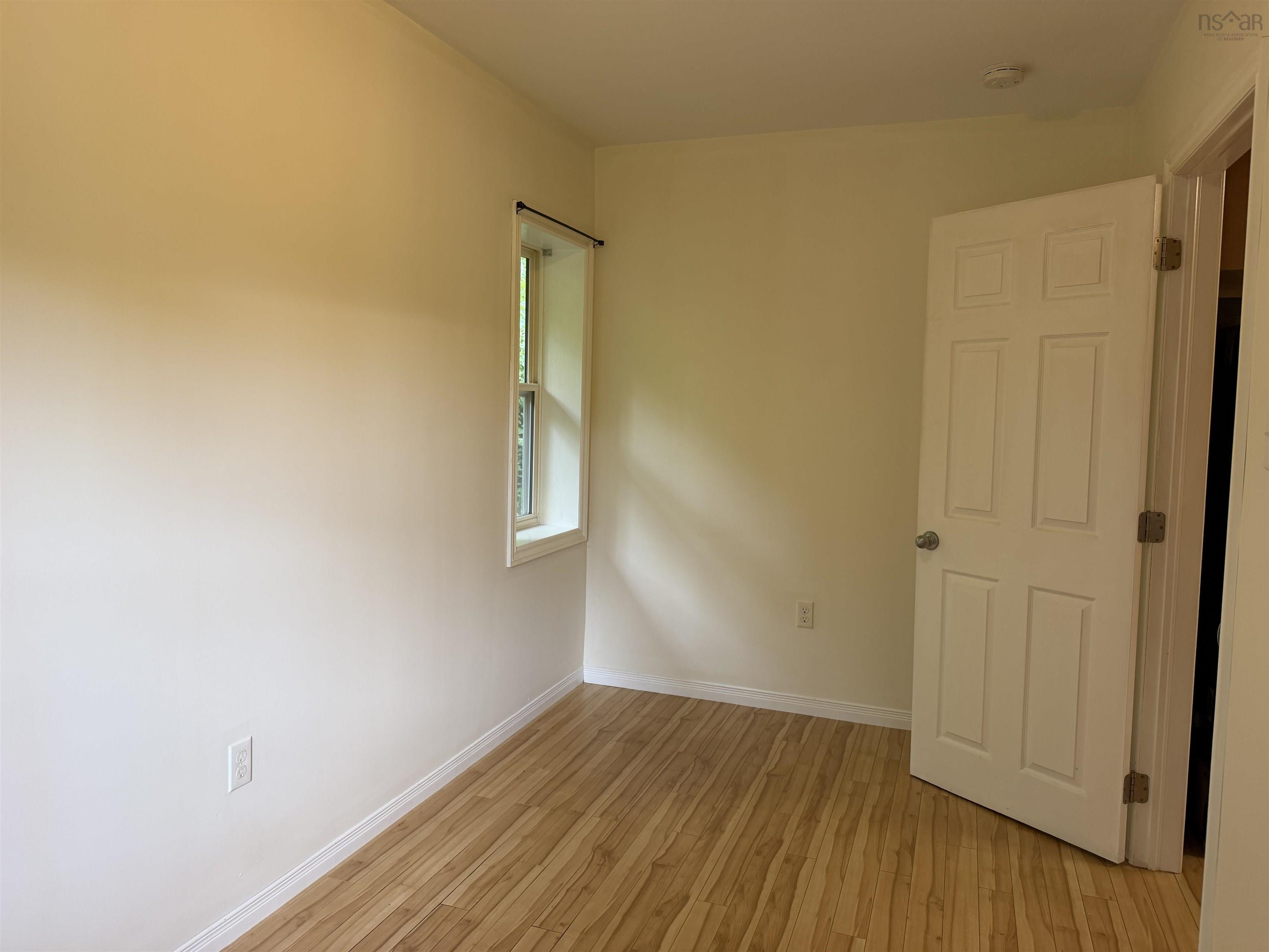 $124,900.00: 1380 211 Highway, Indian Harbour Lake