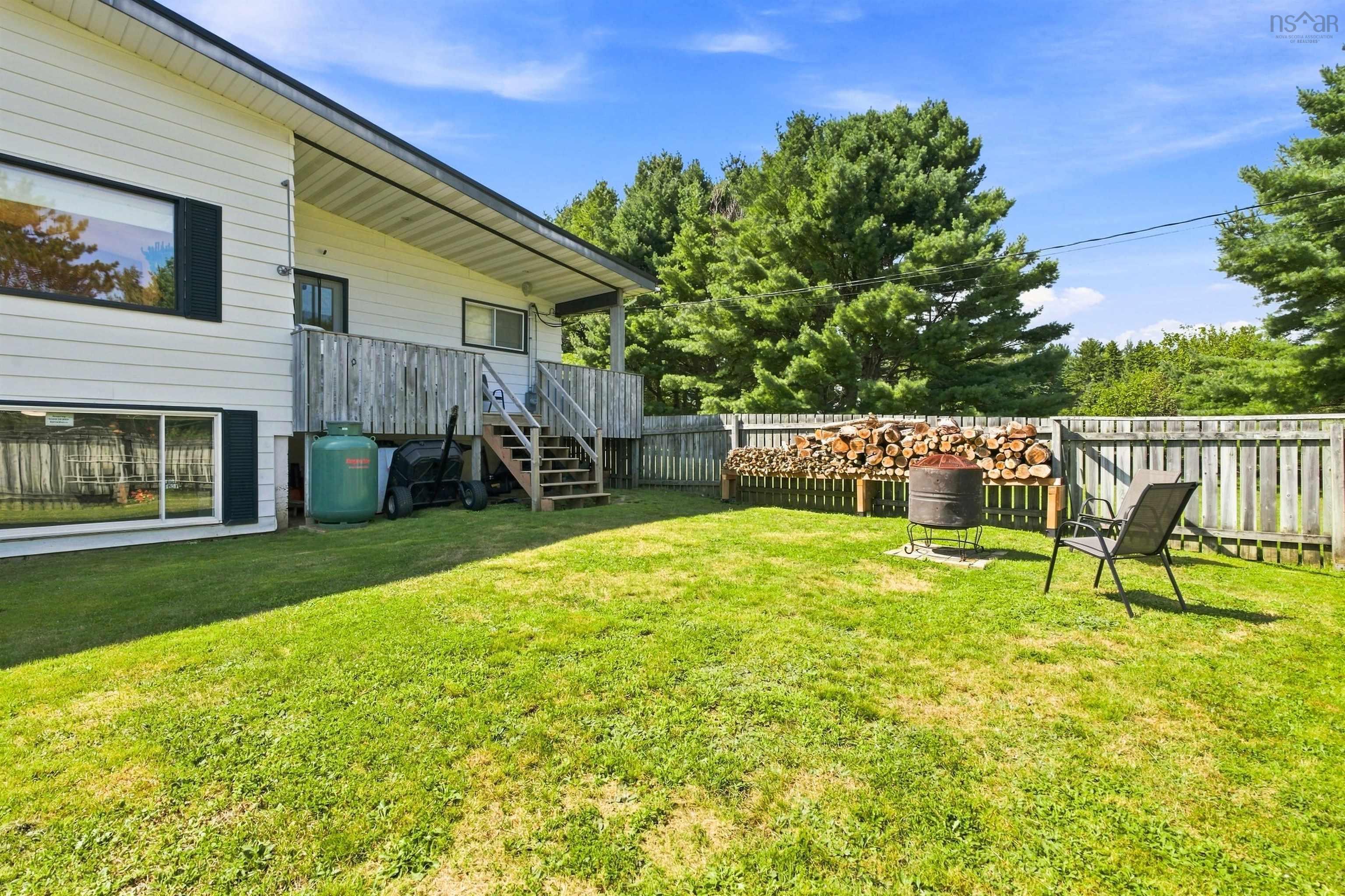 $649,900.00: 127 Tanner Road, Maders Cove