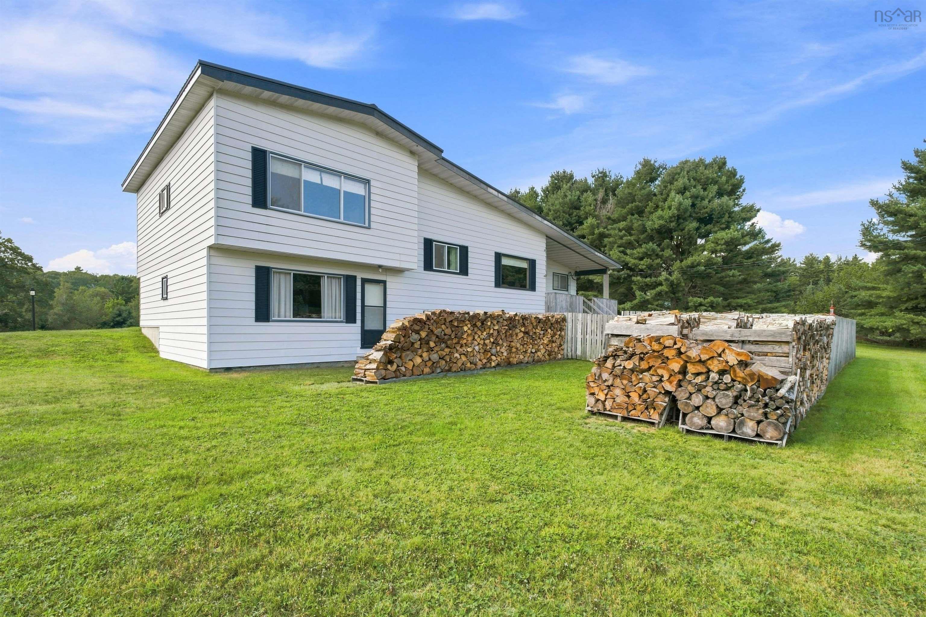 $649,900.00: 127 Tanner Road, Maders Cove