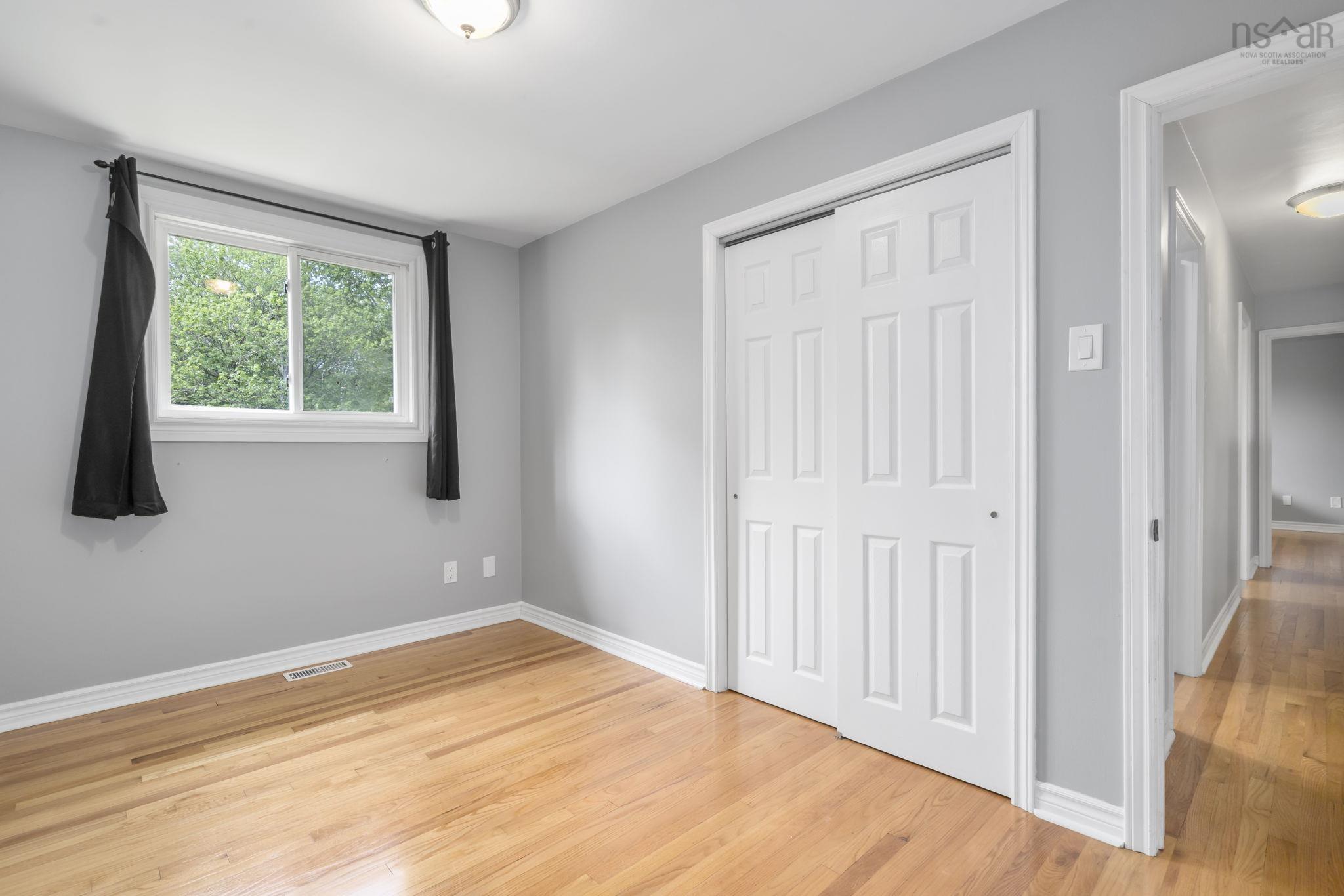 25 Dumbarton Avenue, Dartmouth, NS (MLS 202621728)