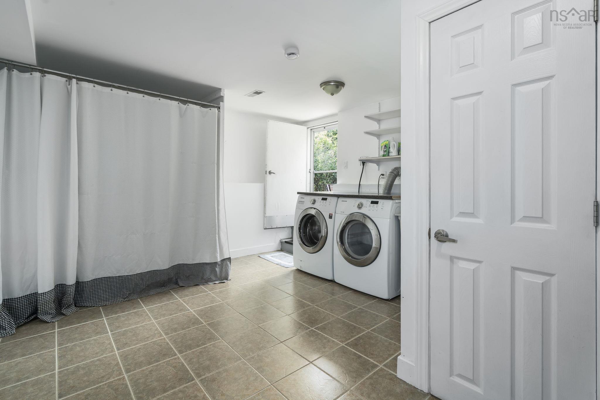 25 Dumbarton Avenue, Dartmouth, NS (MLS 202621728)