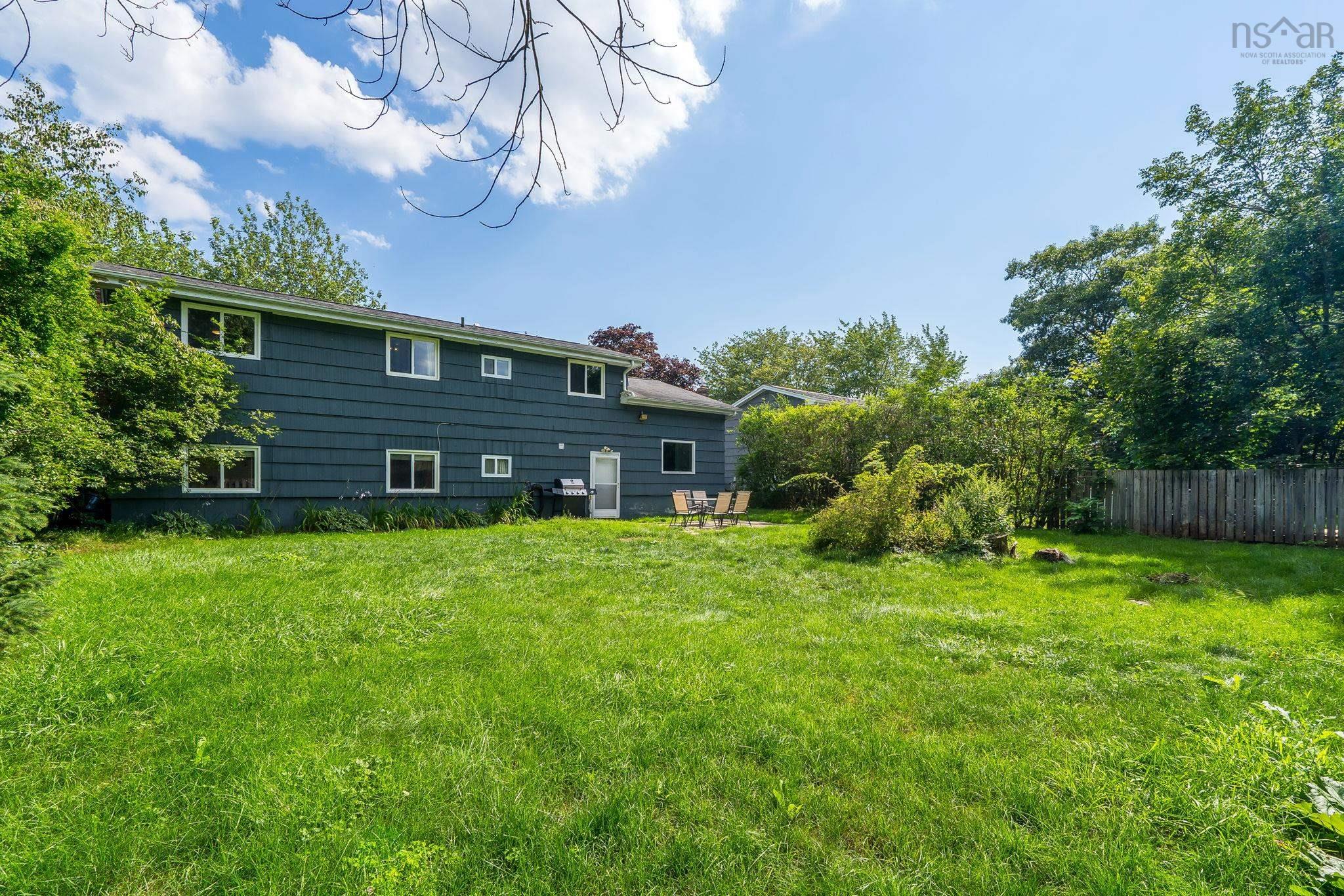 25 Dumbarton Avenue, Dartmouth, NS (MLS 202621728)