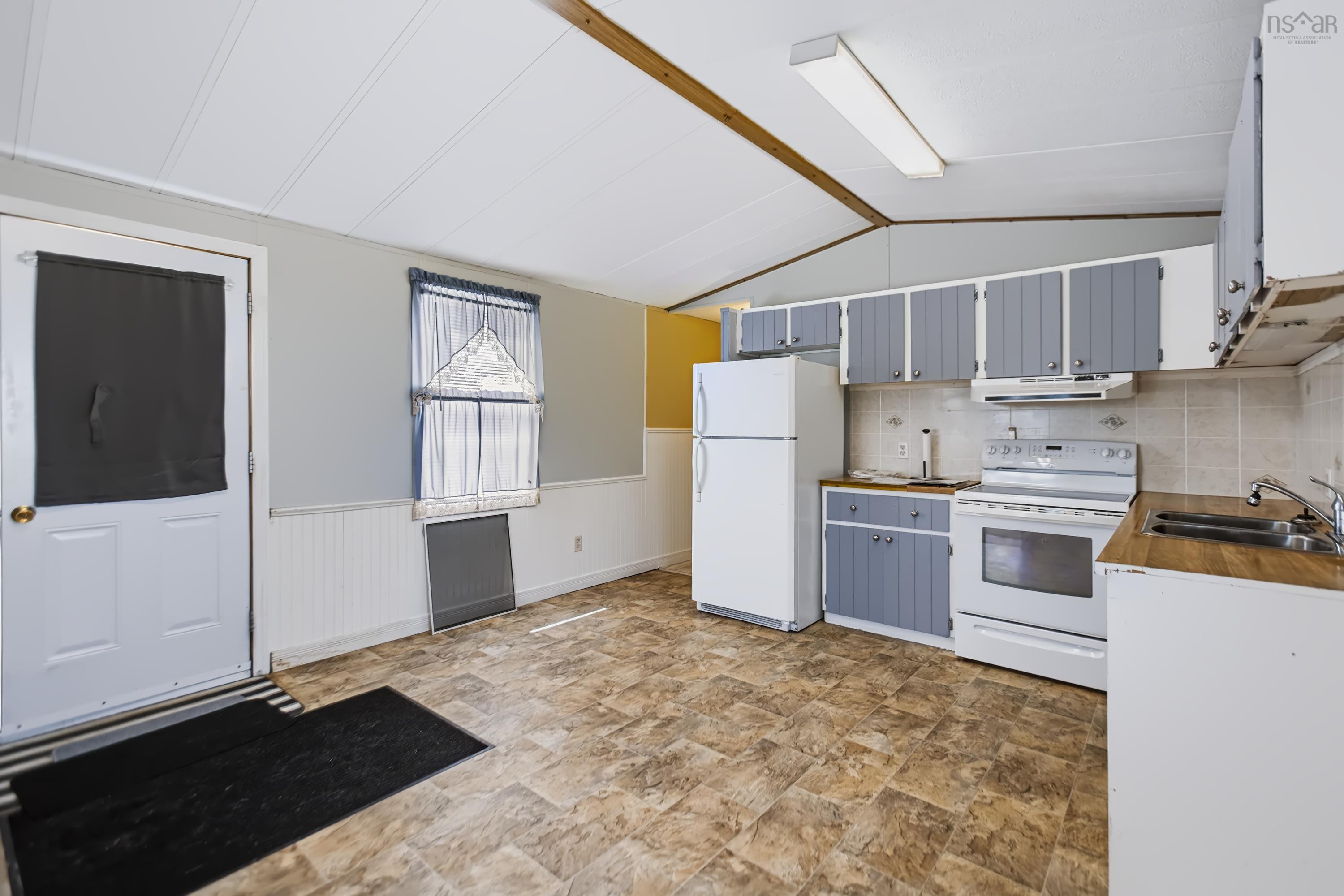 $109,000.00: 2 Costin Drive, Amherst