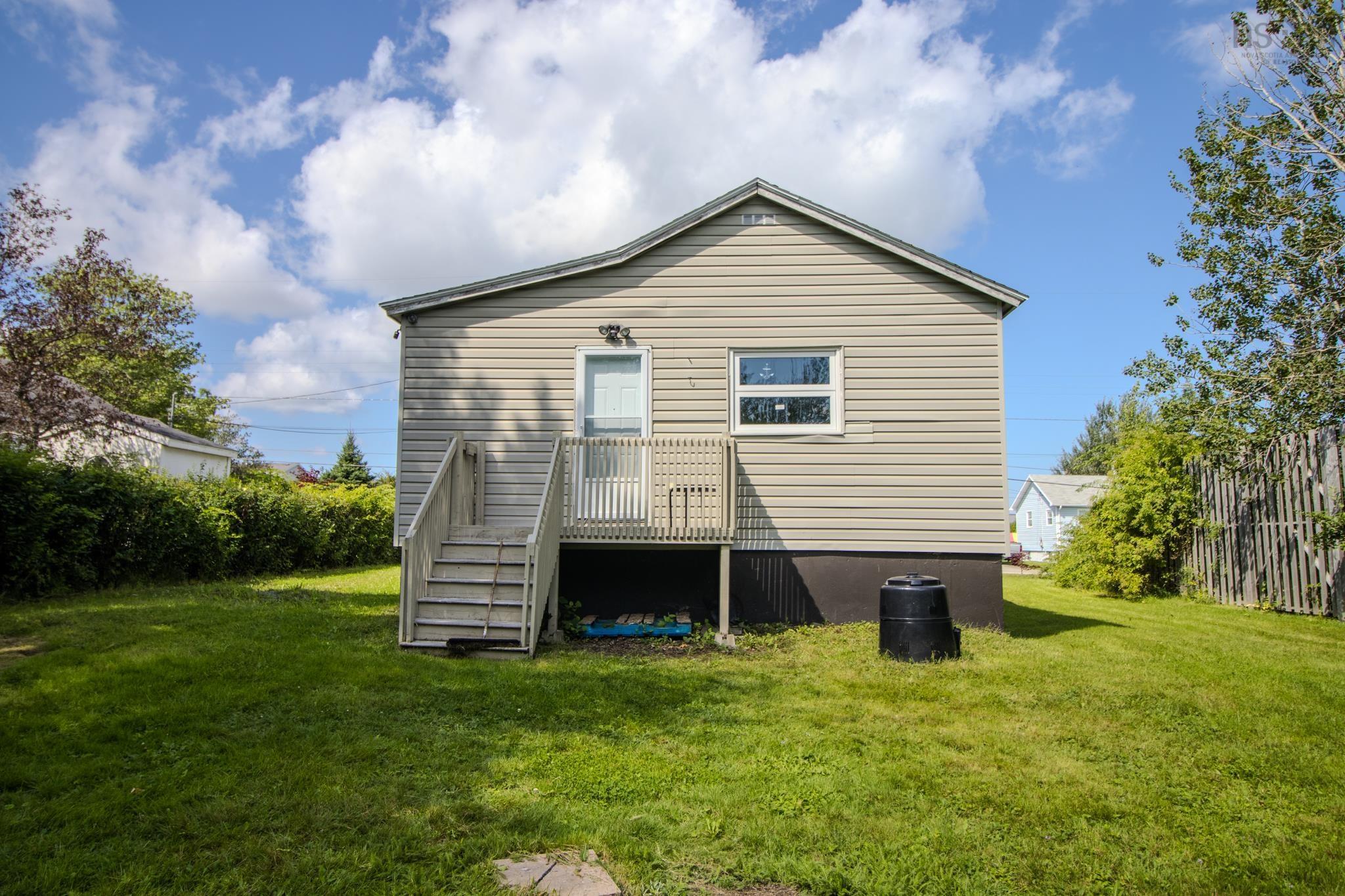 $209,000.00: 47 Green Road, Grand Lake Road