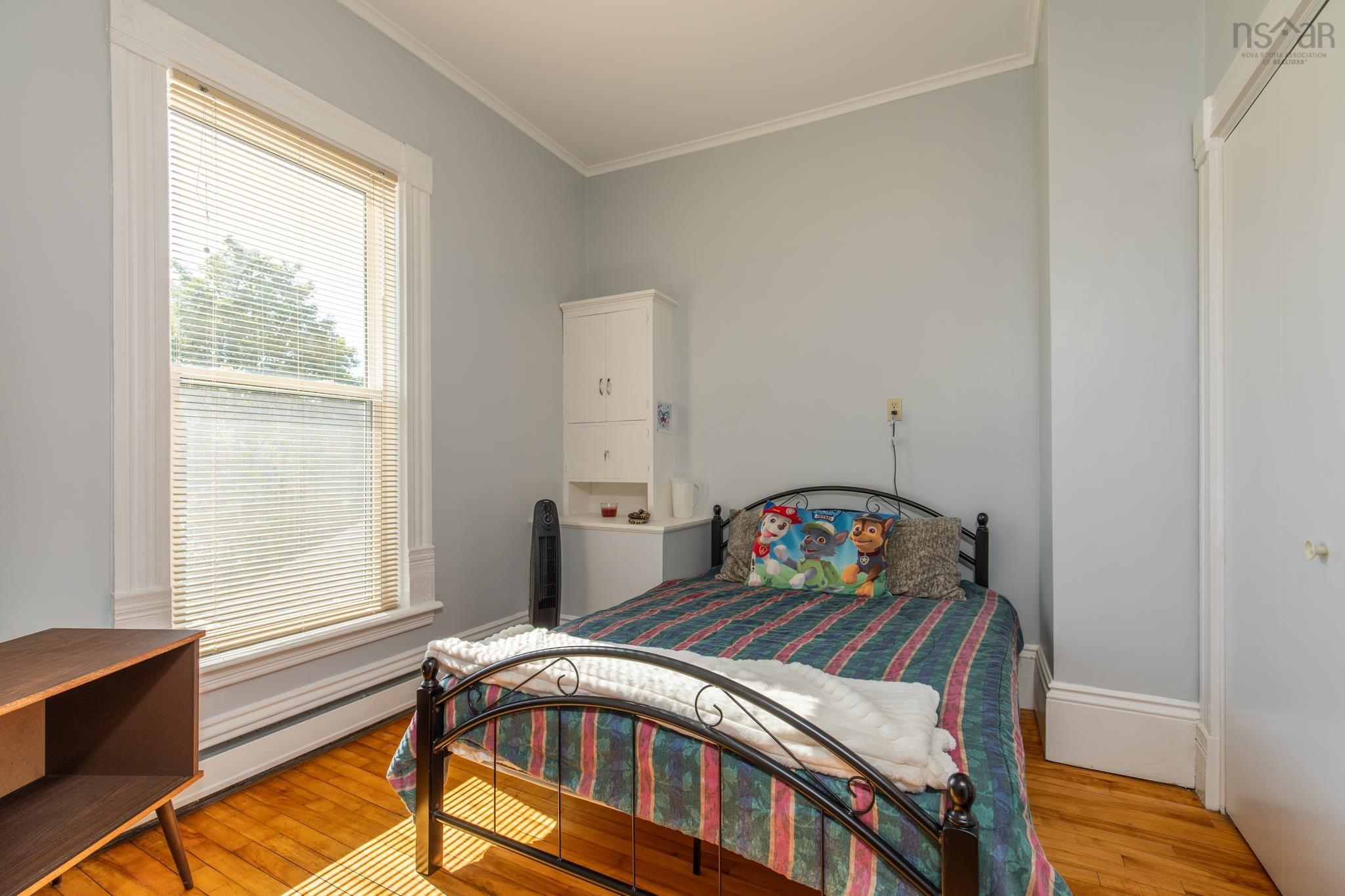 $795,000.00: 53 Park Street, Yarmouth