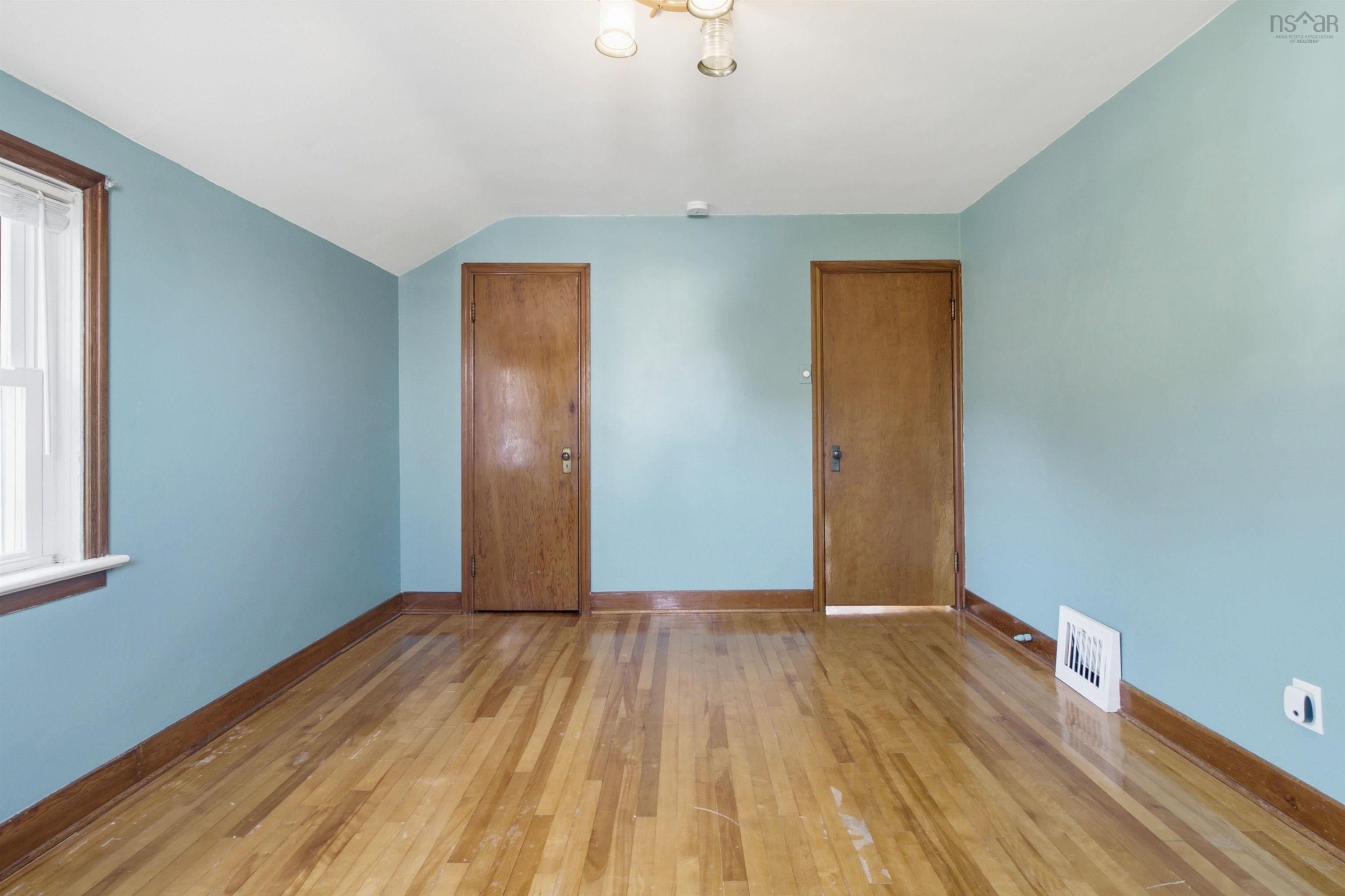 148 Victoria Road, Dartmouth, NS (MLS 202621794)