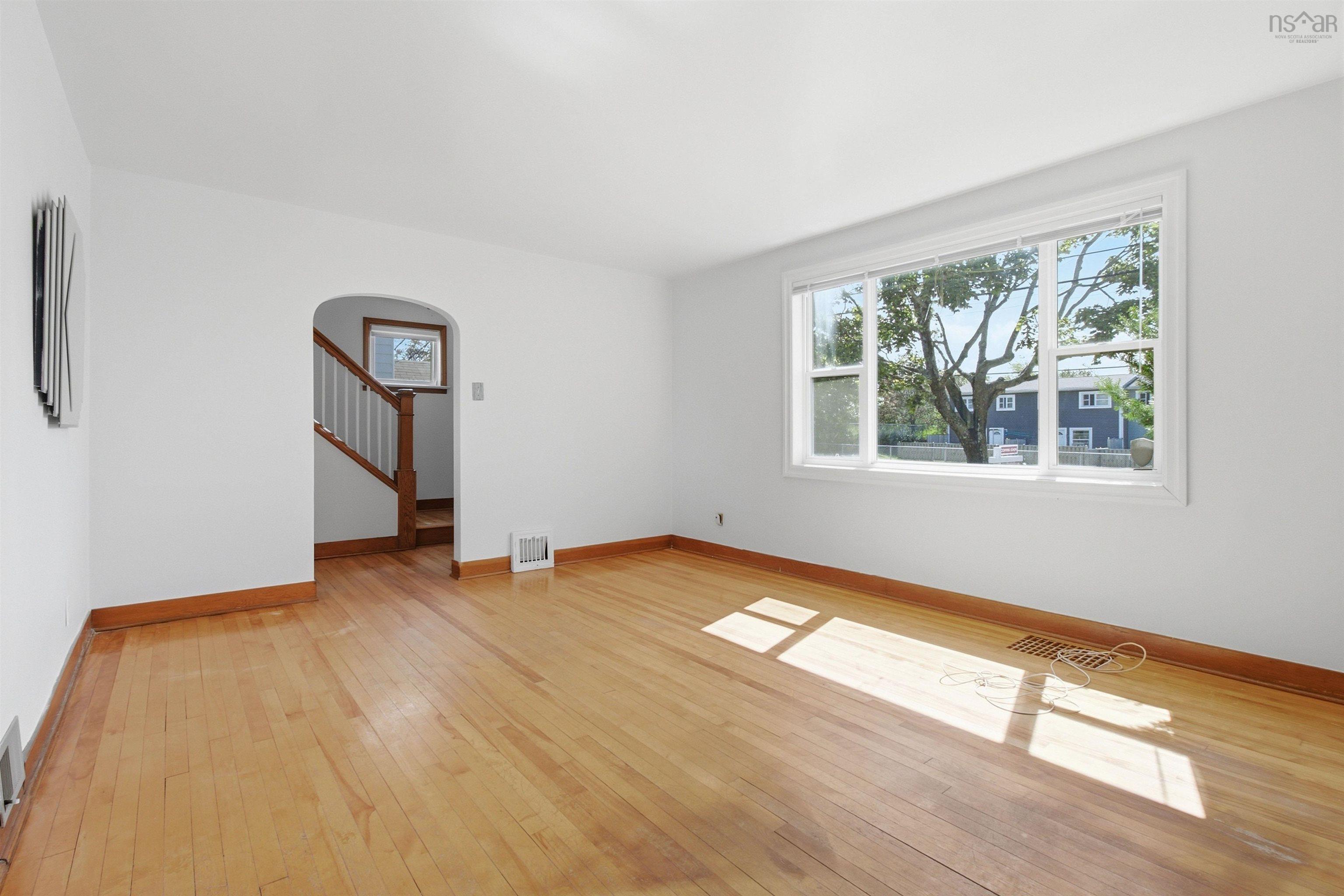 148 Victoria Road, Dartmouth, NS (MLS 202621794)
