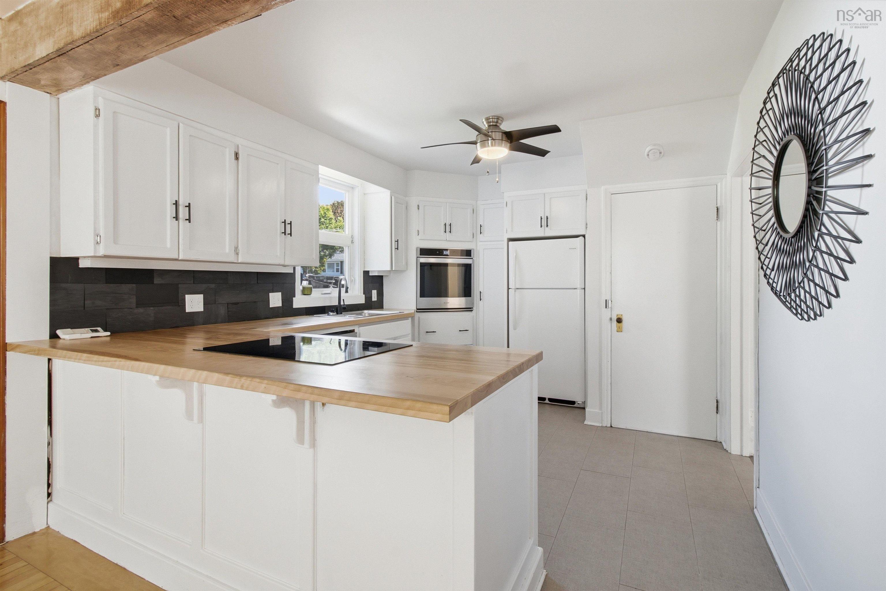 148 Victoria Road, Dartmouth, NS (MLS 202621794)