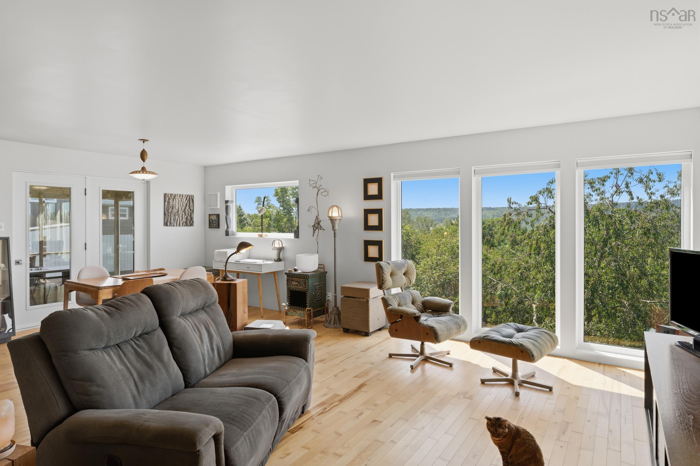 $699,000.00: 421 Chute Road, Bear River