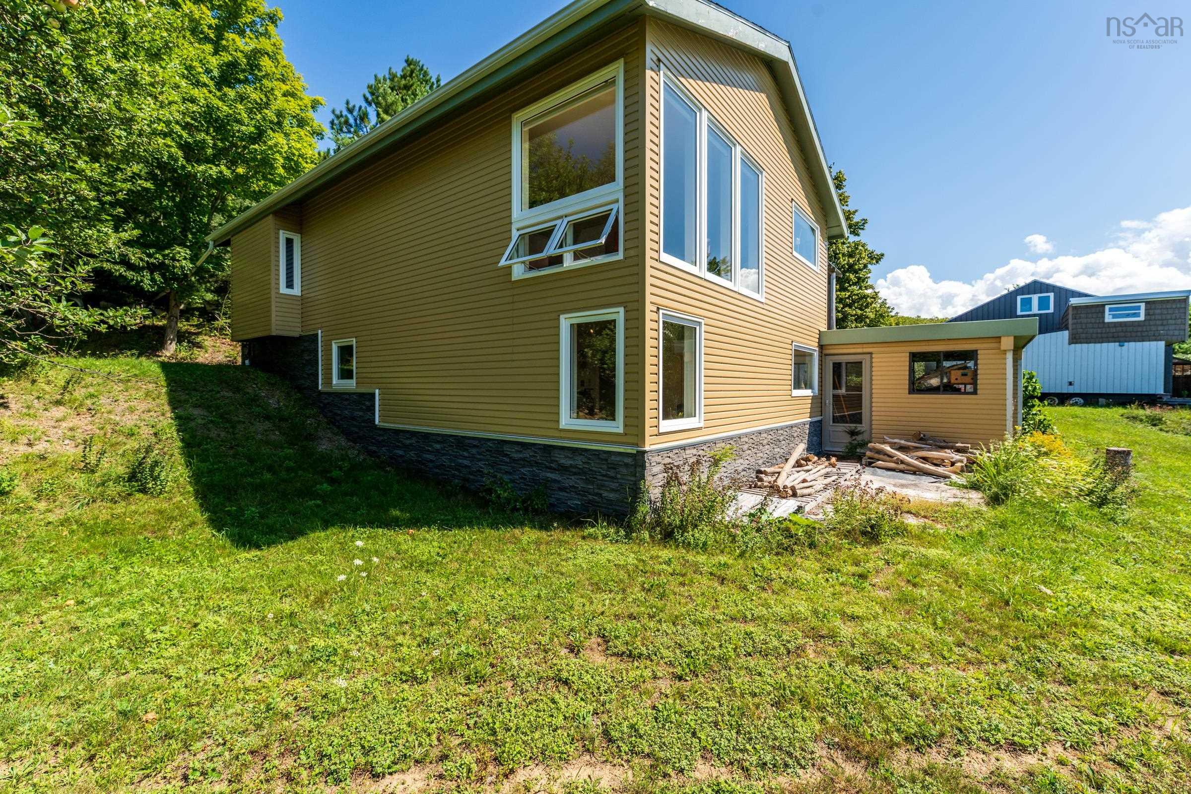 $699,000.00: 421 Chute Road, Bear River