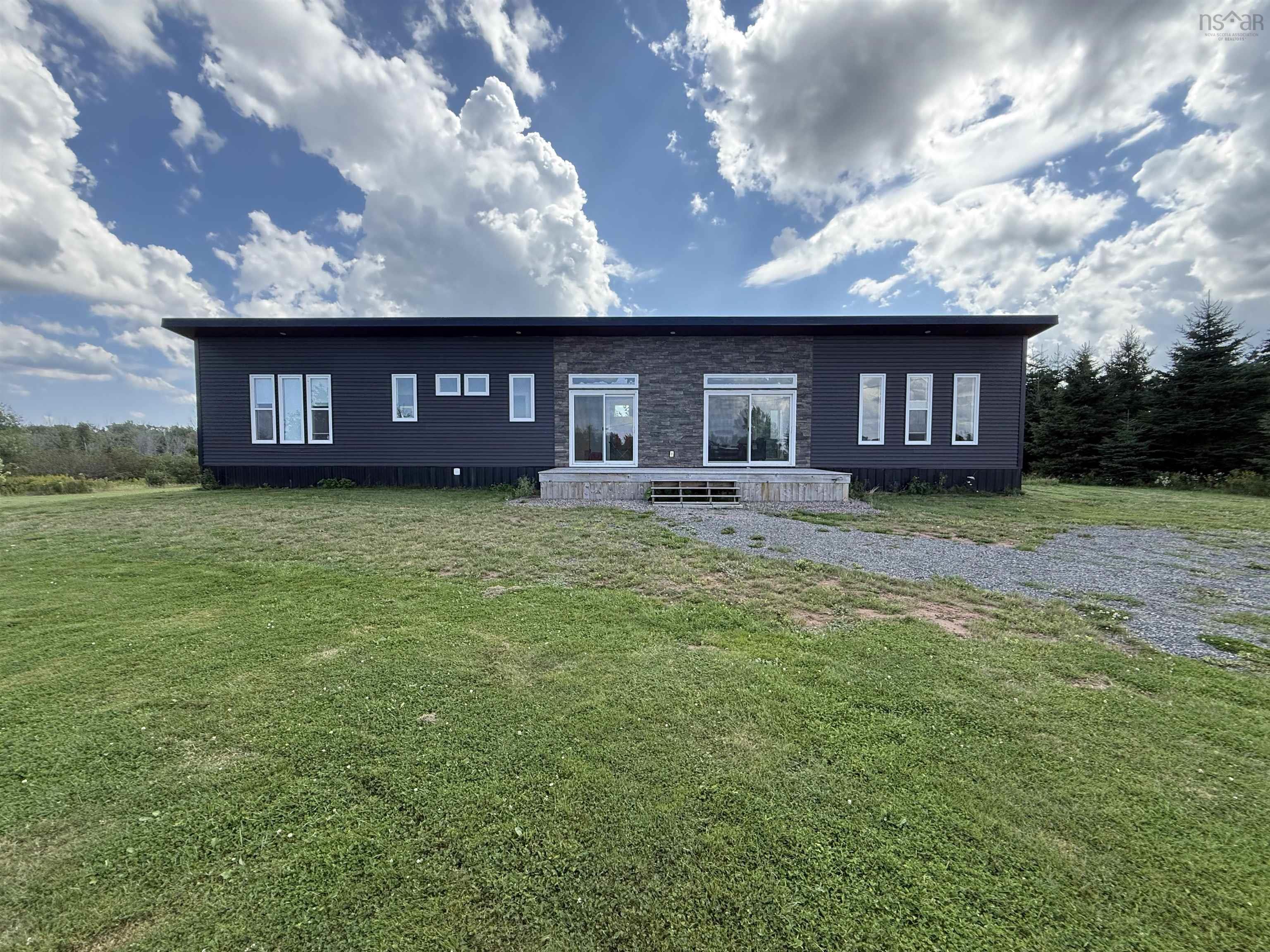 2526 Gulf Shore Road, Gulf Shore, NS (MLS 202621858)