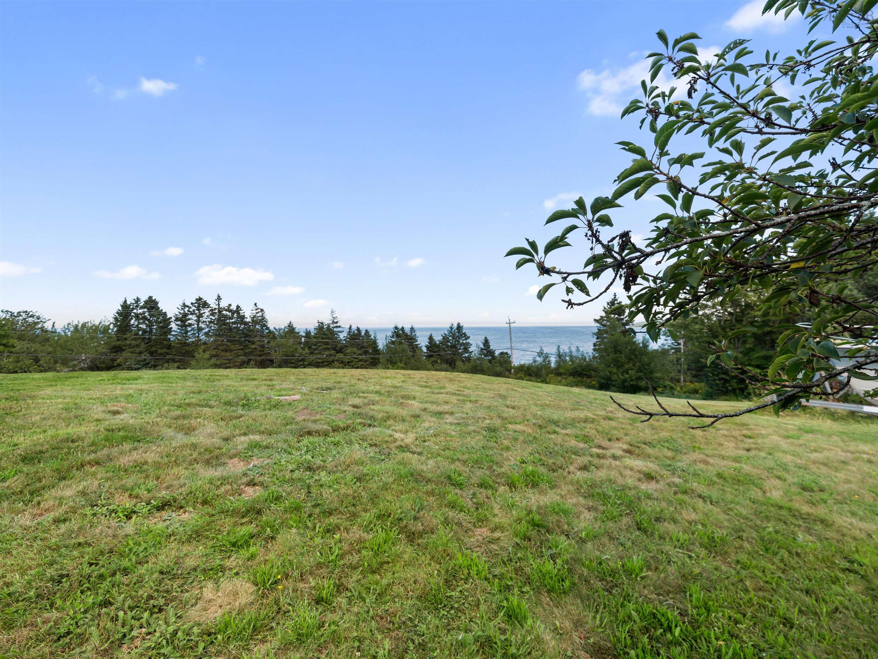 $316,400.00: 5863 Highway 16, Queensport