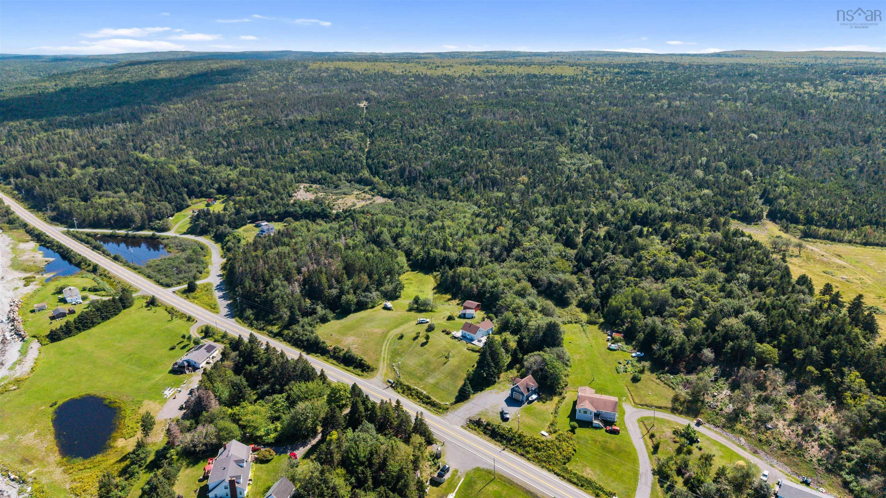 $316,400.00: 5863 Highway 16, Queensport