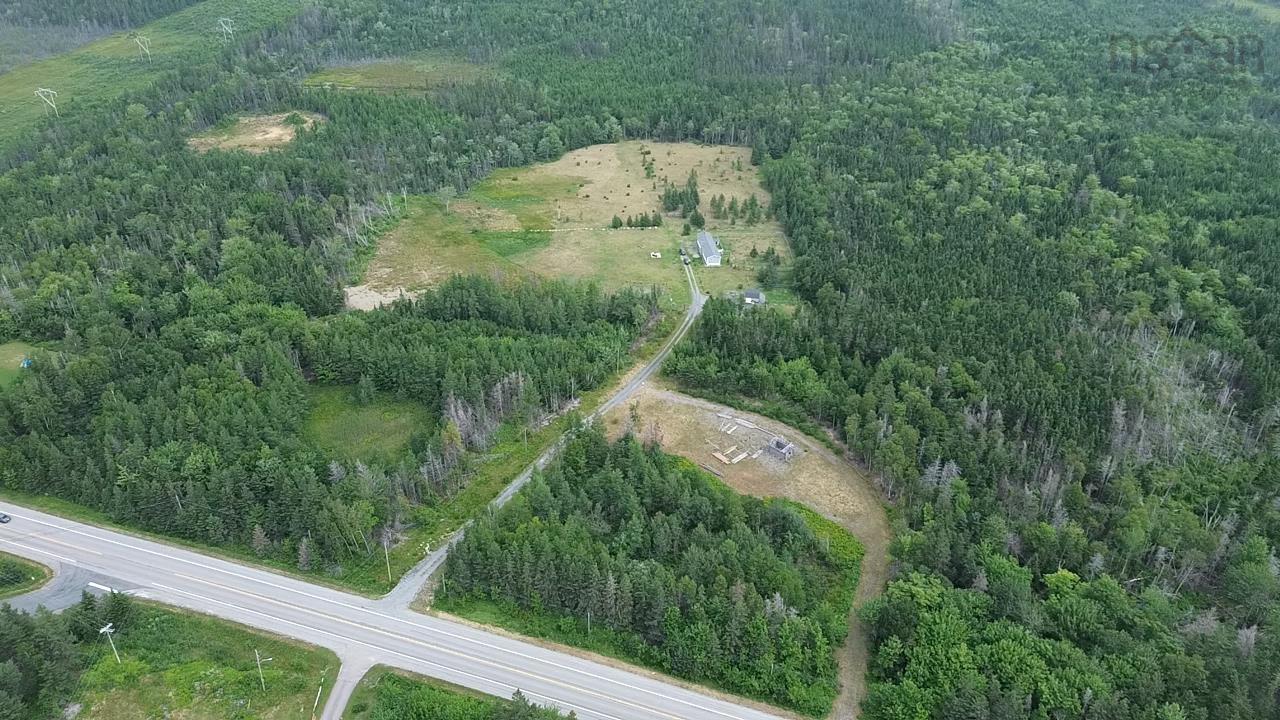 $649,000.00: 2185 Louisbourg Highway Highway, Mira Road