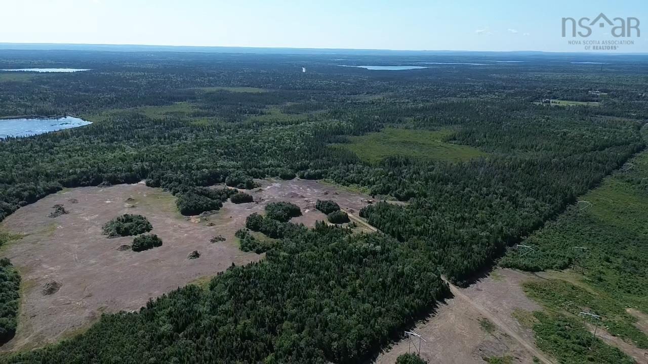 $649,000.00: 2185 Louisbourg Highway Highway, Mira Road