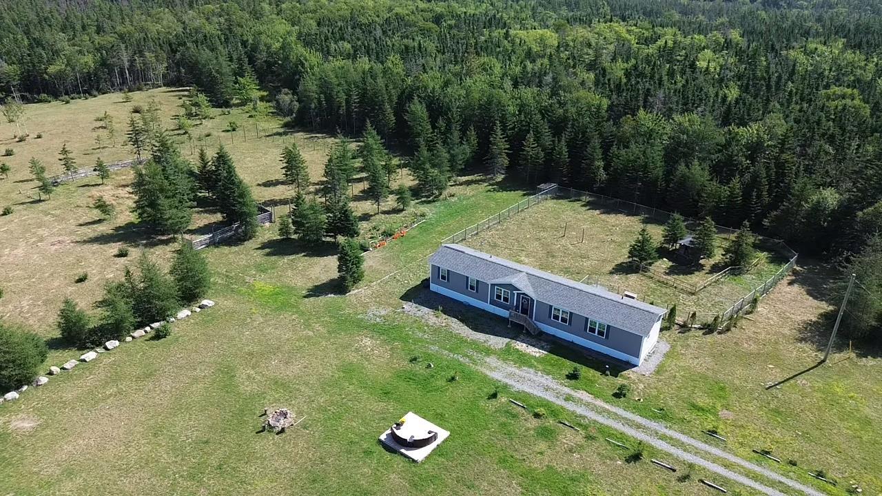 $649,000.00: 2185 Louisbourg Highway Highway, Mira Road