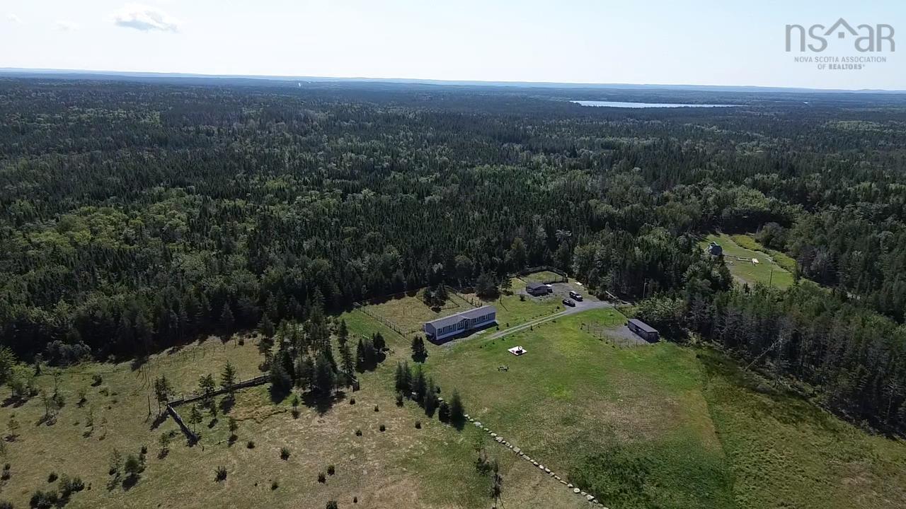 $649,000.00: 2185 Louisbourg Highway Highway, Mira Road
