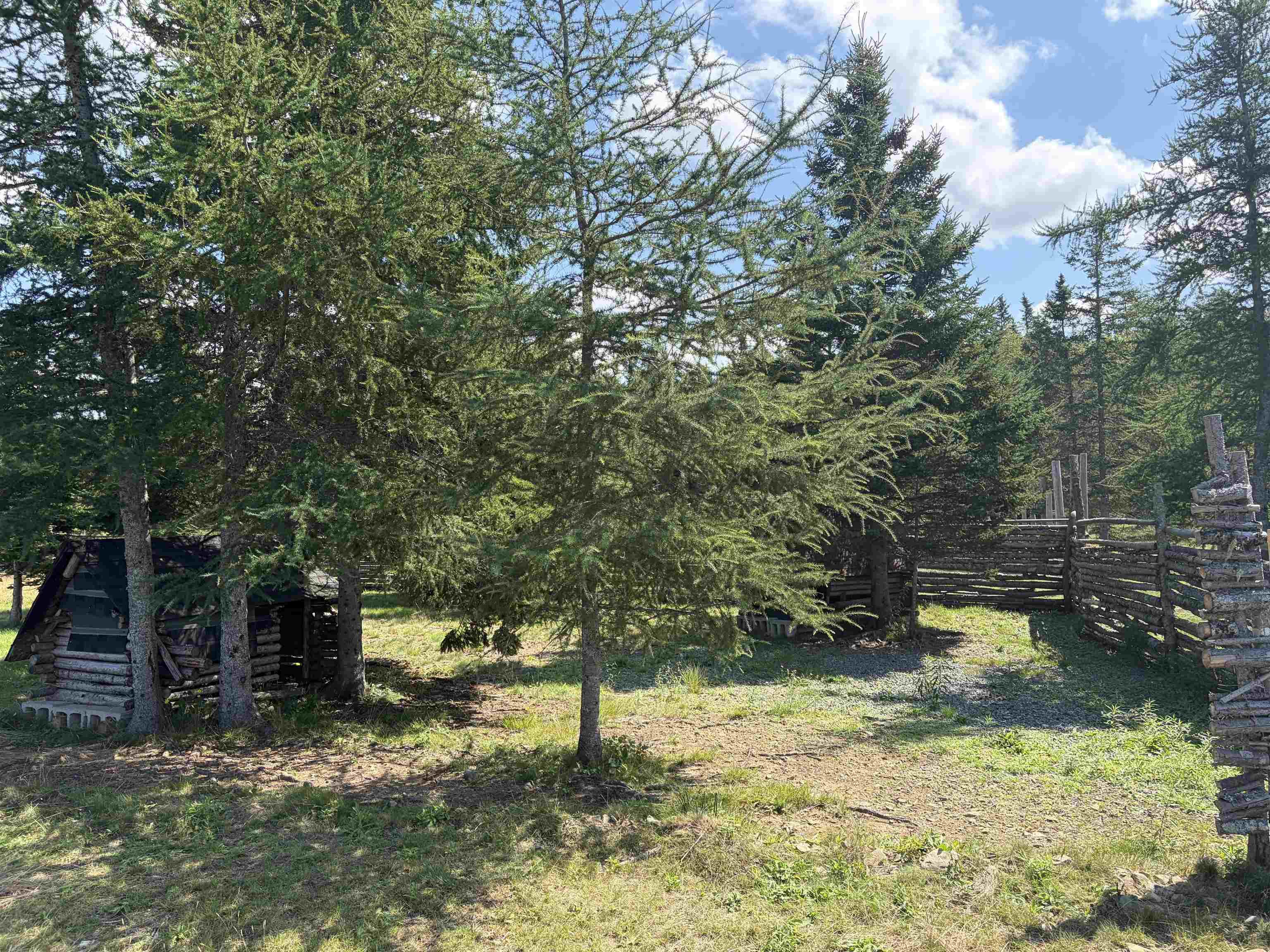 $649,000.00: 2185 Louisbourg Highway Highway, Mira Road