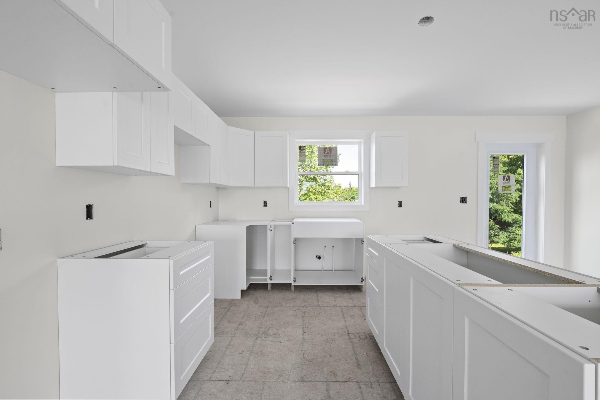 $599,900.00: 75 Burgess Crescent, Windsor