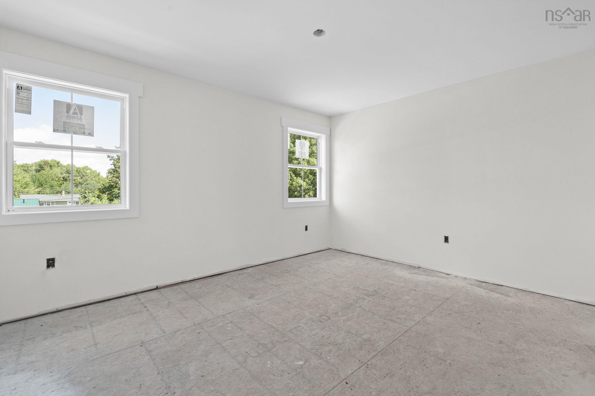 $599,900.00: 75 Burgess Crescent, Windsor