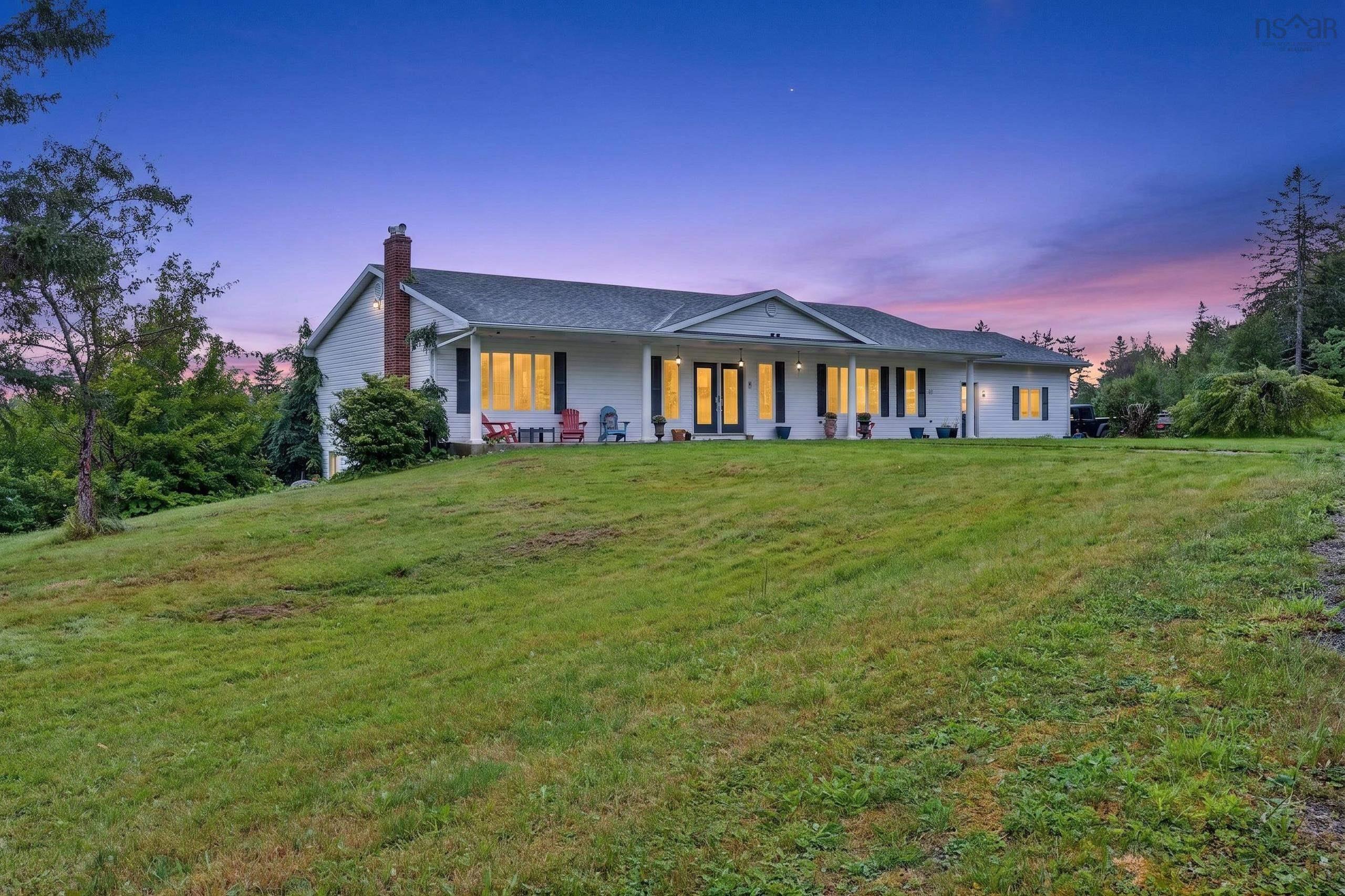 $949,000.00: 2489 Coxheath Road, Coxheath