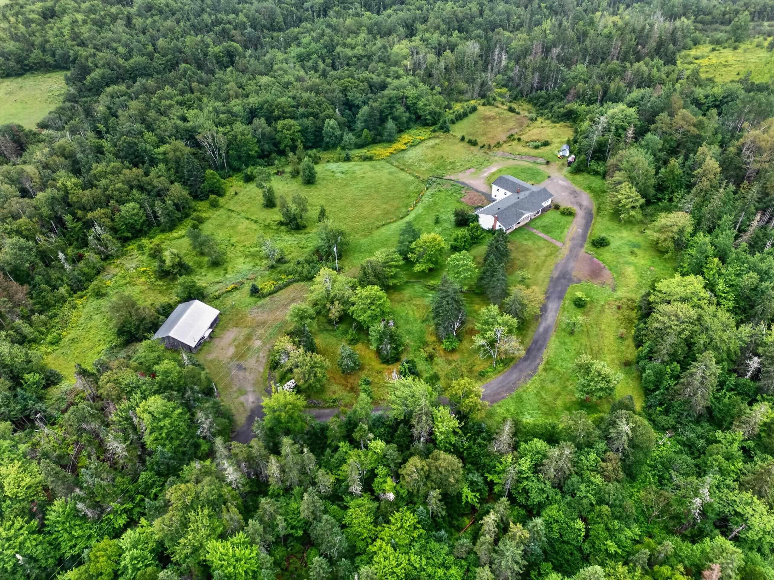 $949,000.00: 2489 Coxheath Road, Coxheath