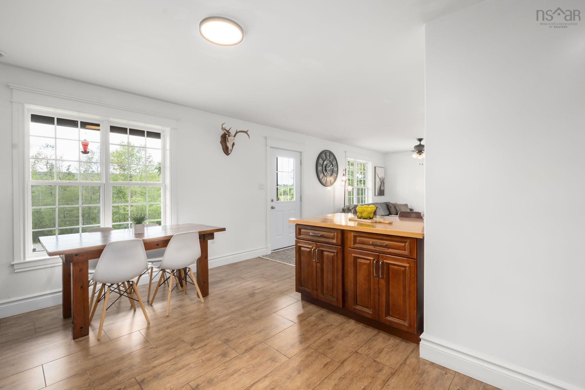 $525,000.00: 1017 Bog Road, Falmouth