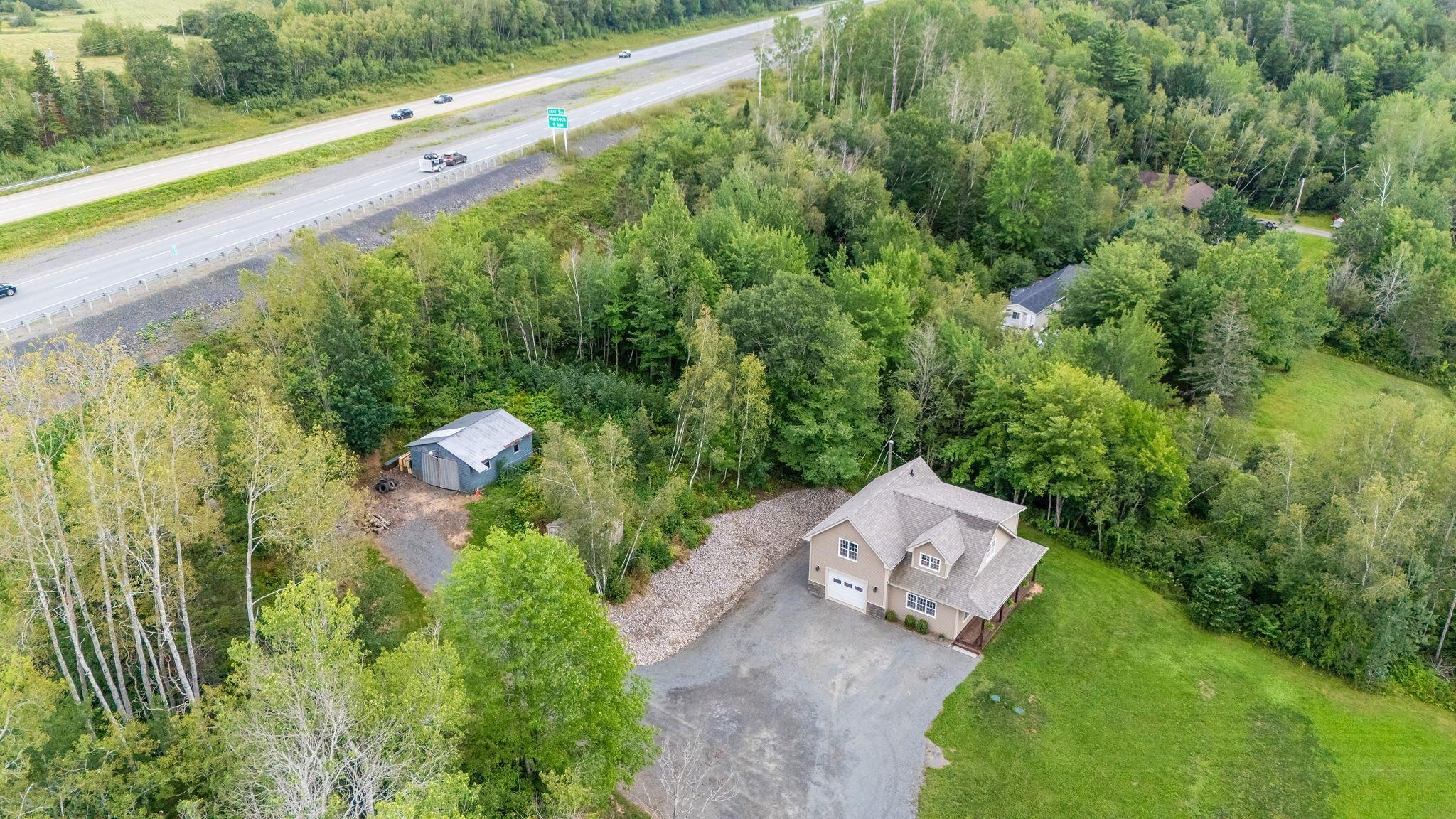 $525,000.00: 1017 Bog Road, Falmouth