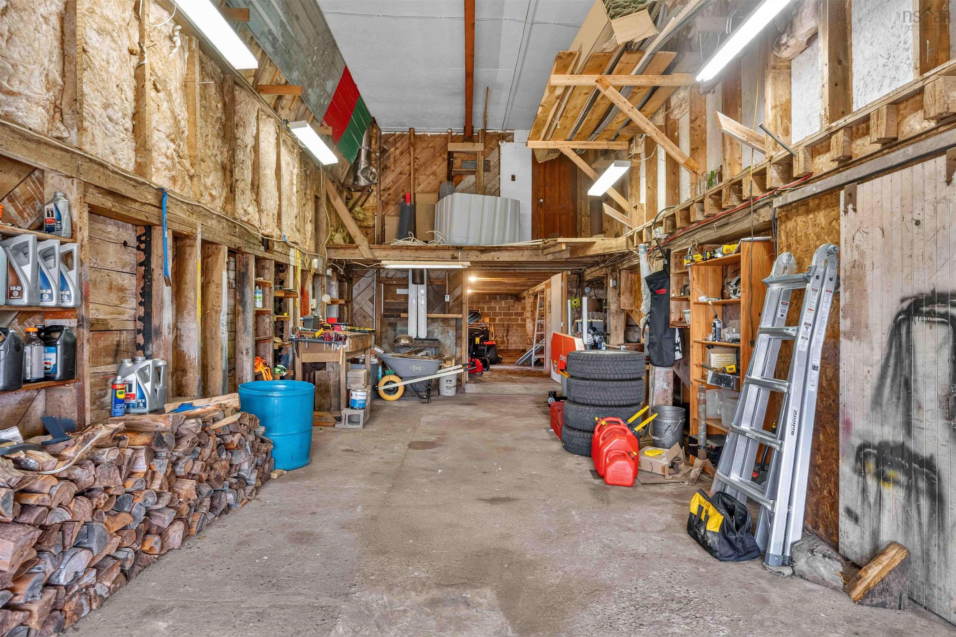 $649,000.00: 3939 Highway 217, East Ferry