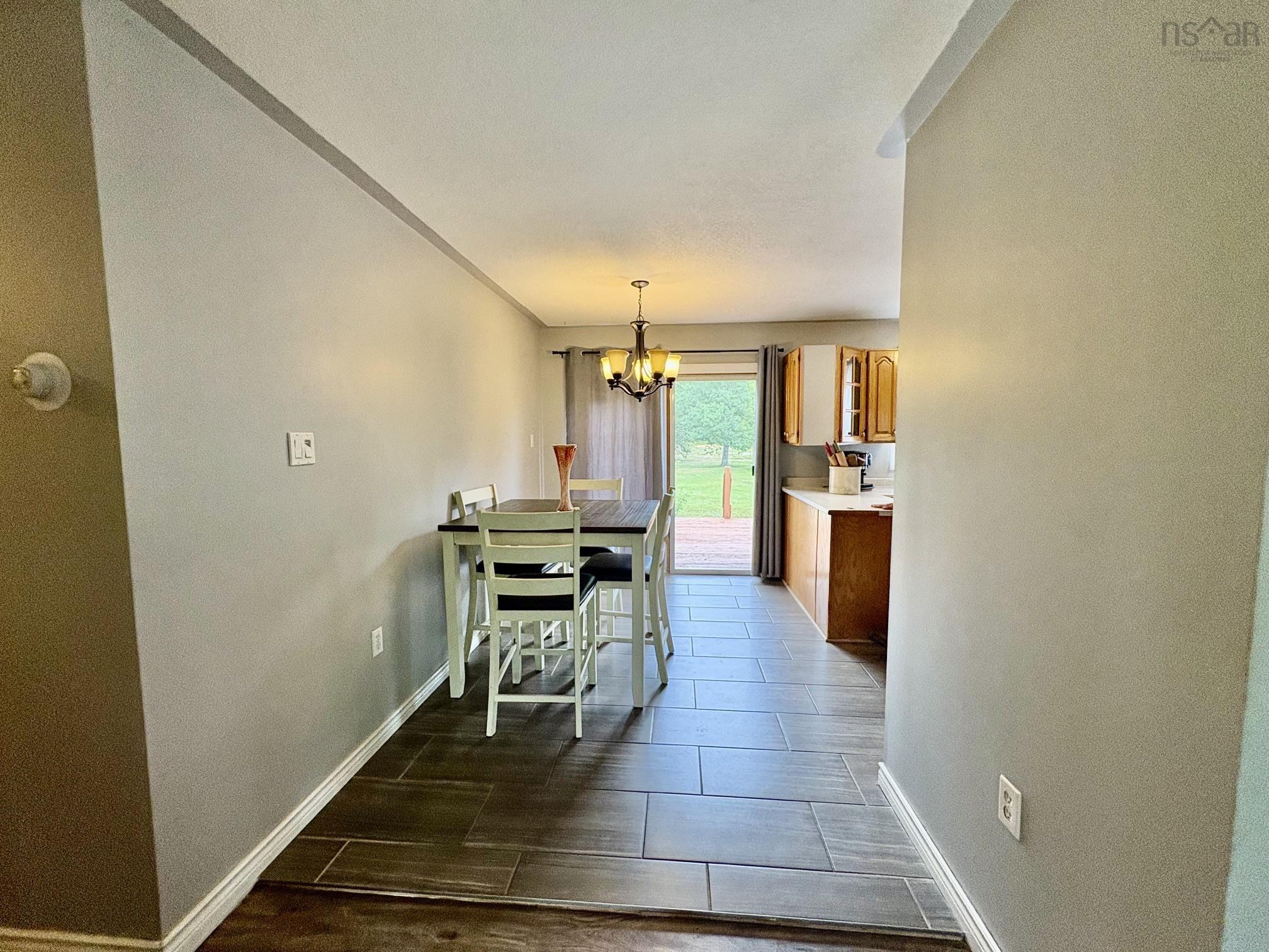 $629,900.00: 14536 Highway 1, Wilmot
