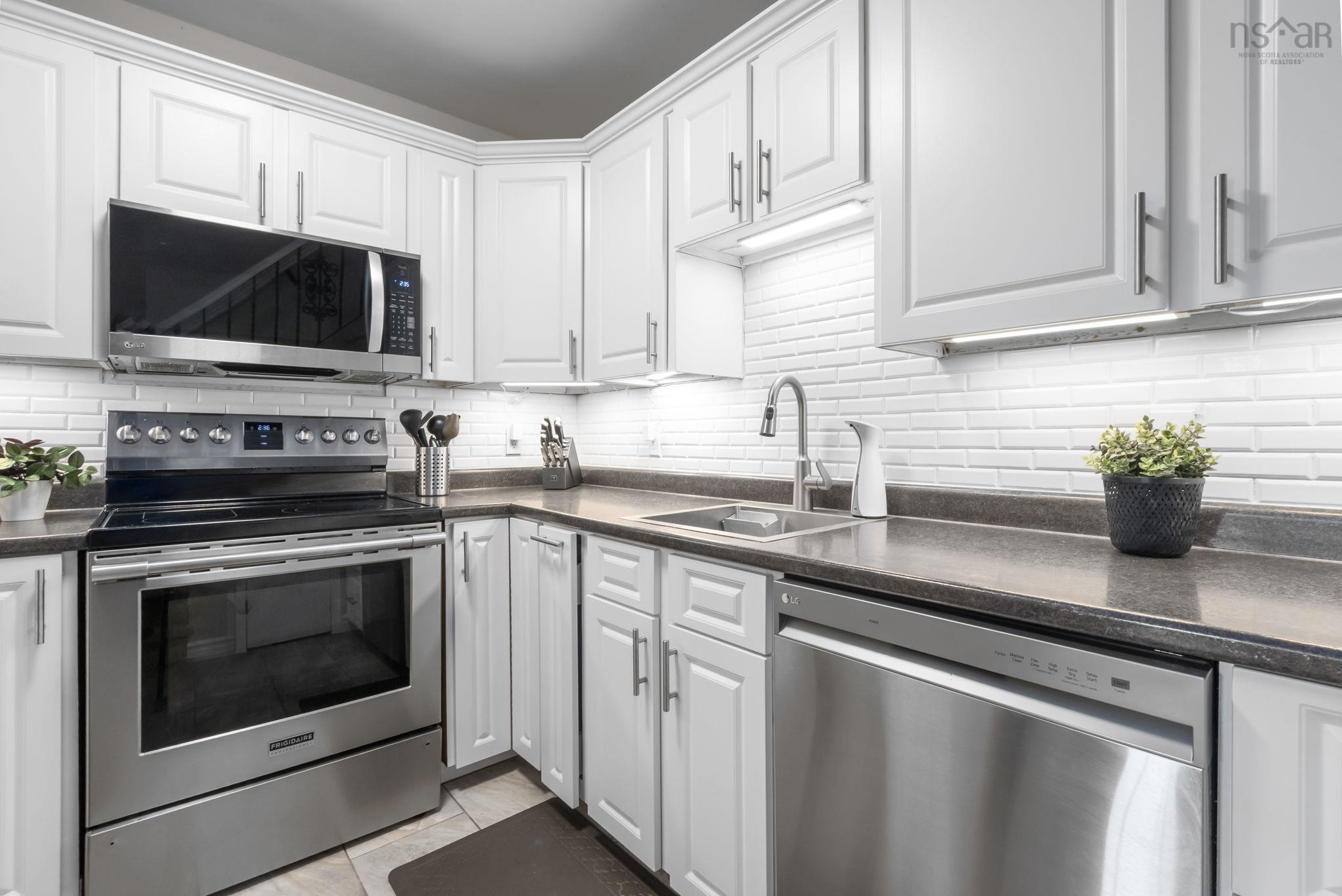 16 4 Rose Way, Dartmouth, NS (MLS 202621972)