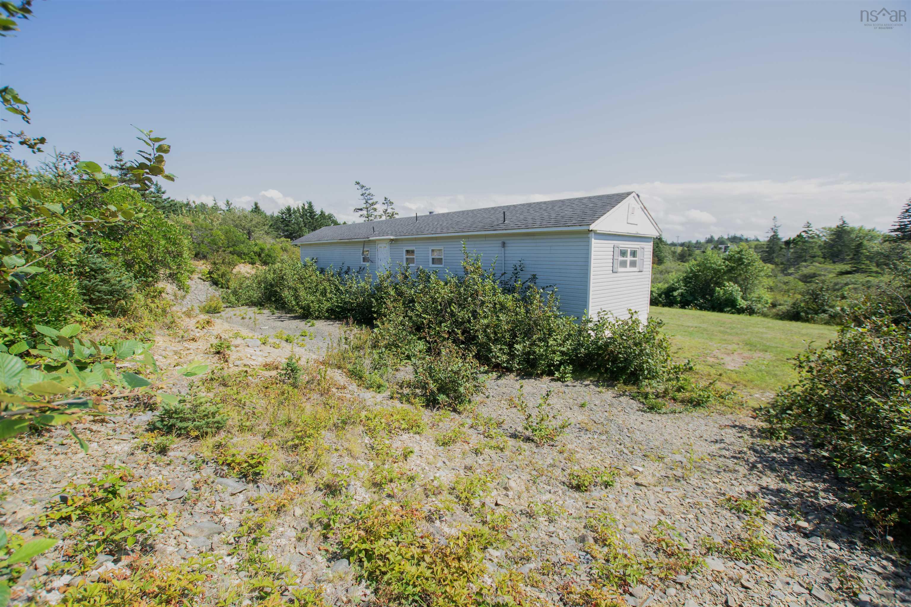 $199,000.00: 2183 Highway 1, Grosses Coques