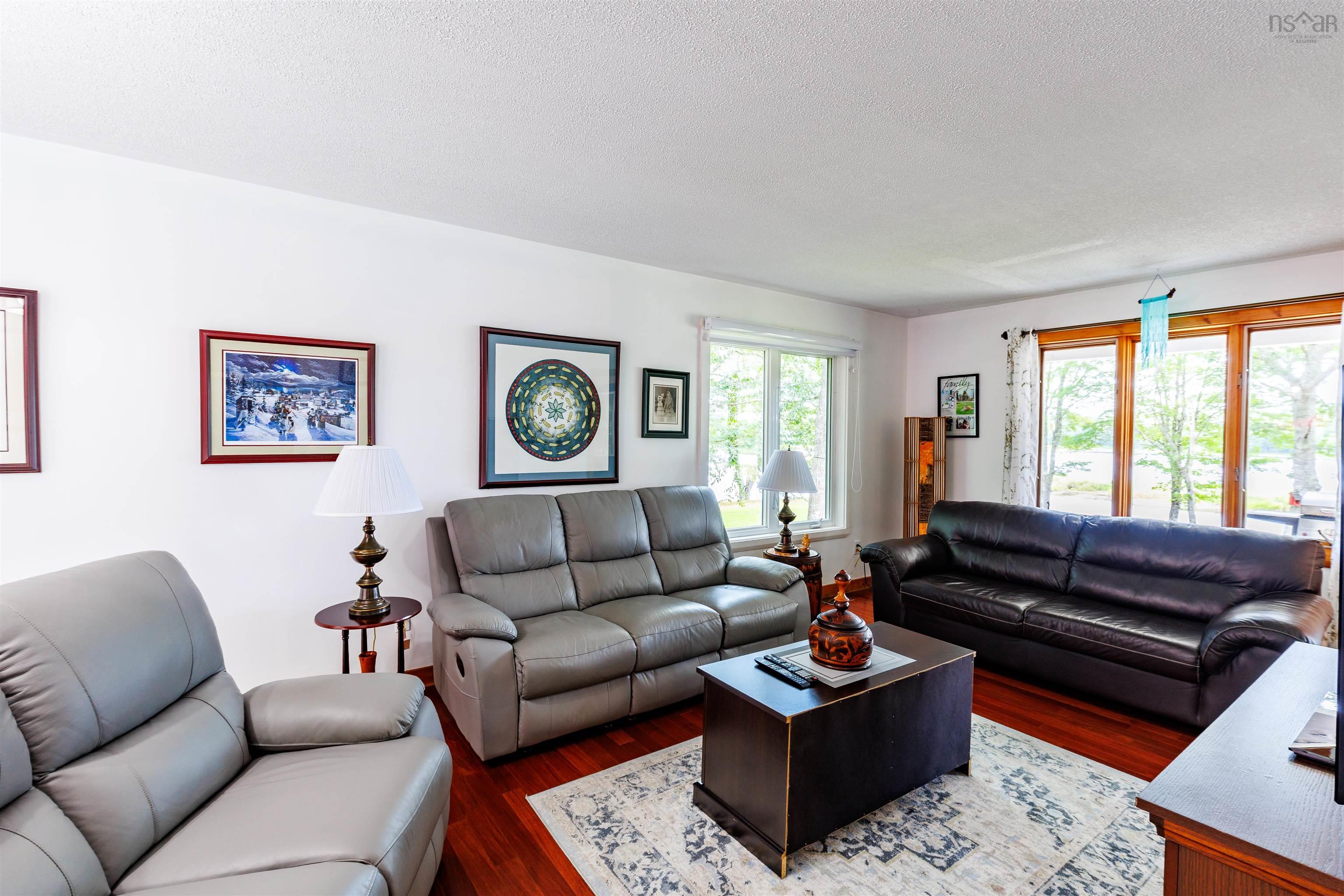 $459,000.00: 154 North Kemptville Road, Kemptville