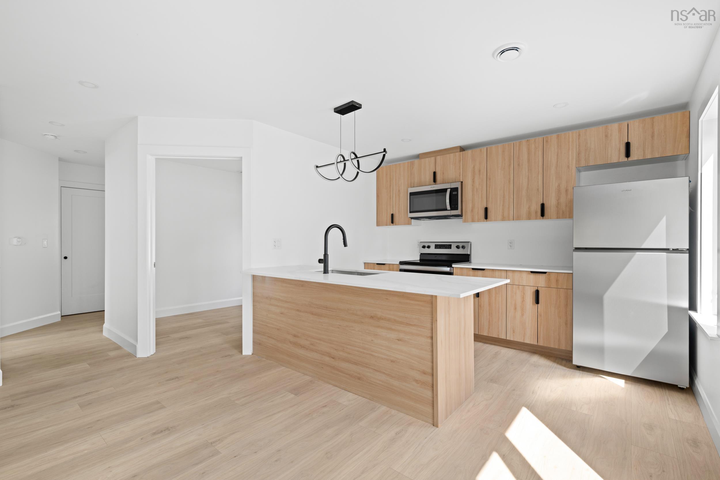 $824,900.00: 9241 Peggys Cove Road, Hacketts Cove