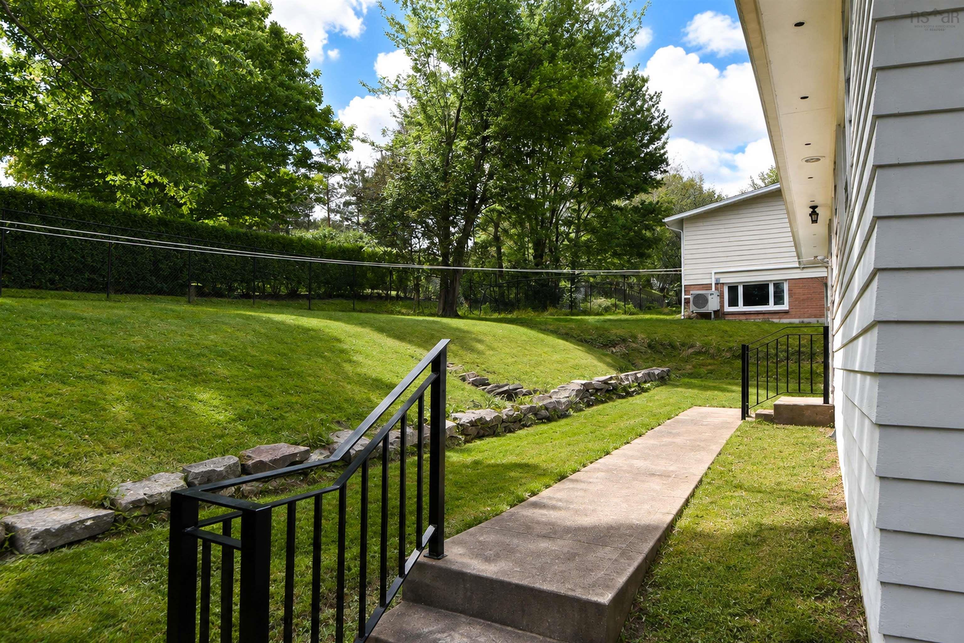 $319,000.00: 135 Chelsea Court, New Glasgow