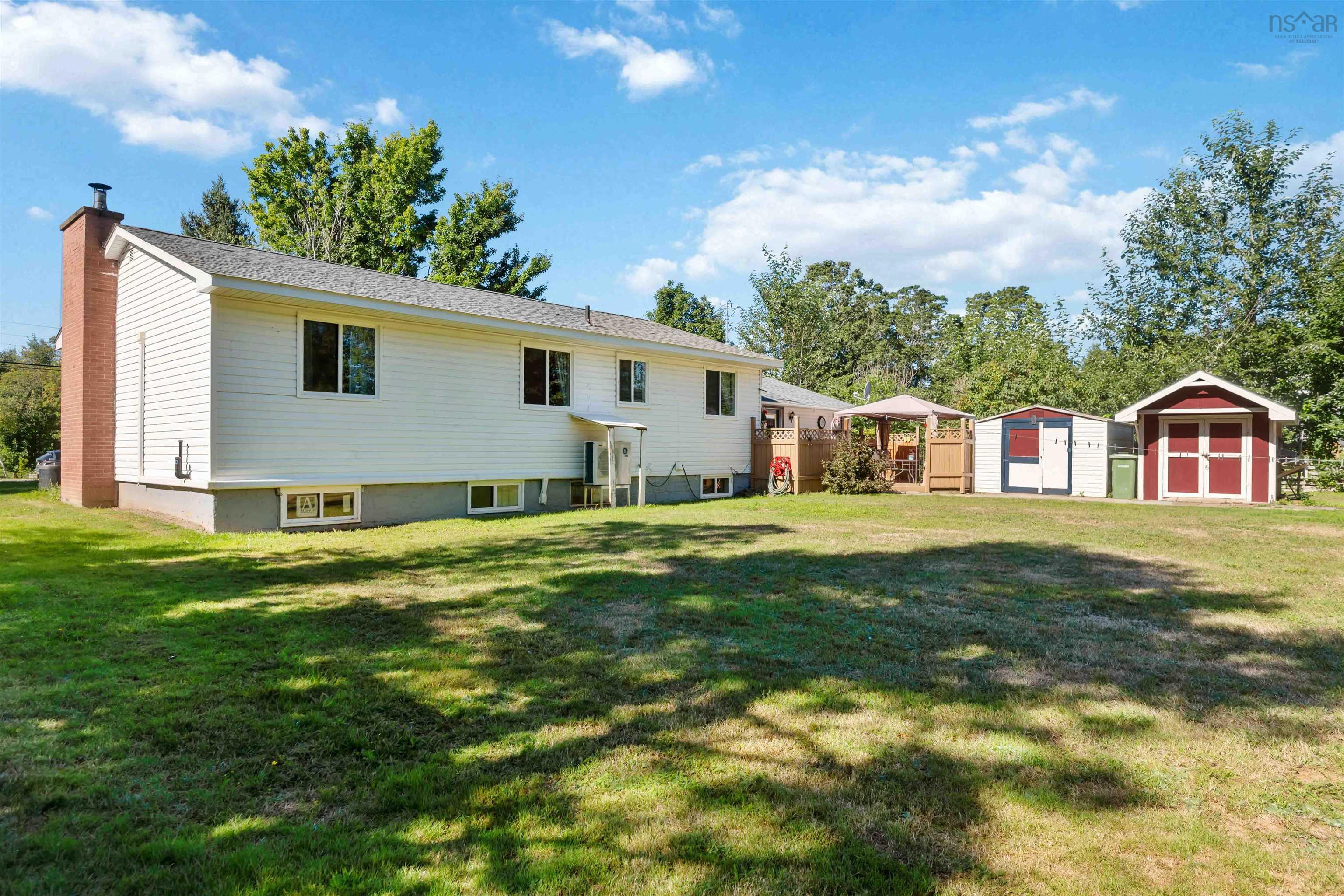 $375,000.00: 1366 WOODVILLE RD Road, Lakeville