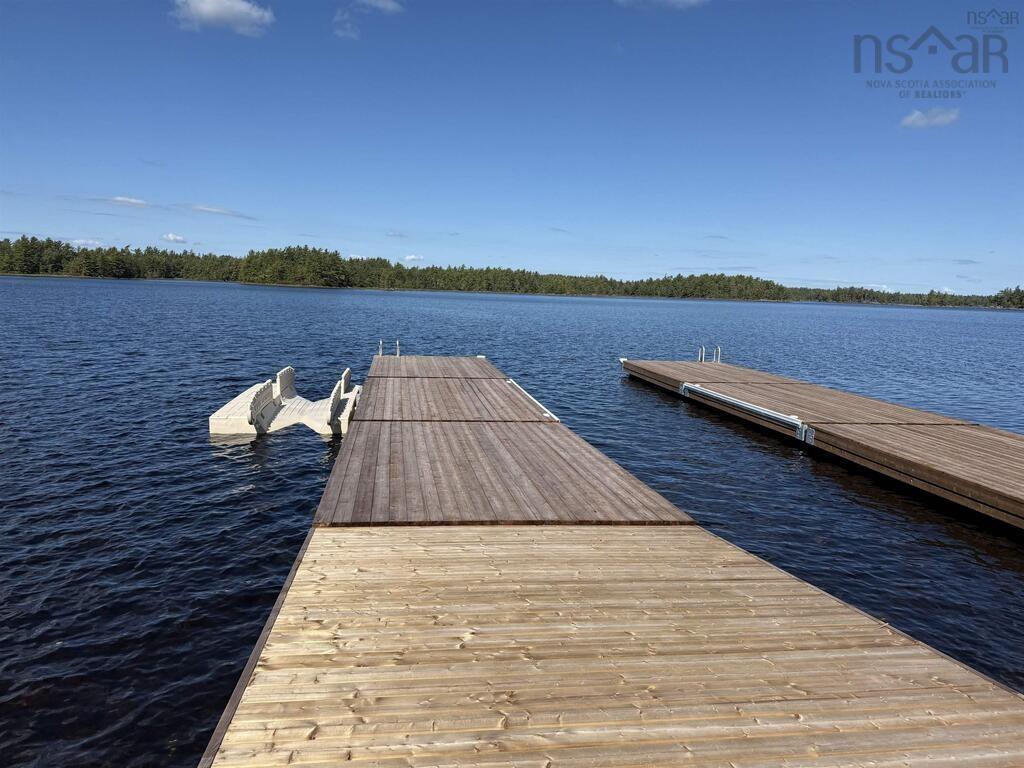 $569,900.00: 186 Loon  Point Trail, East Uniacke