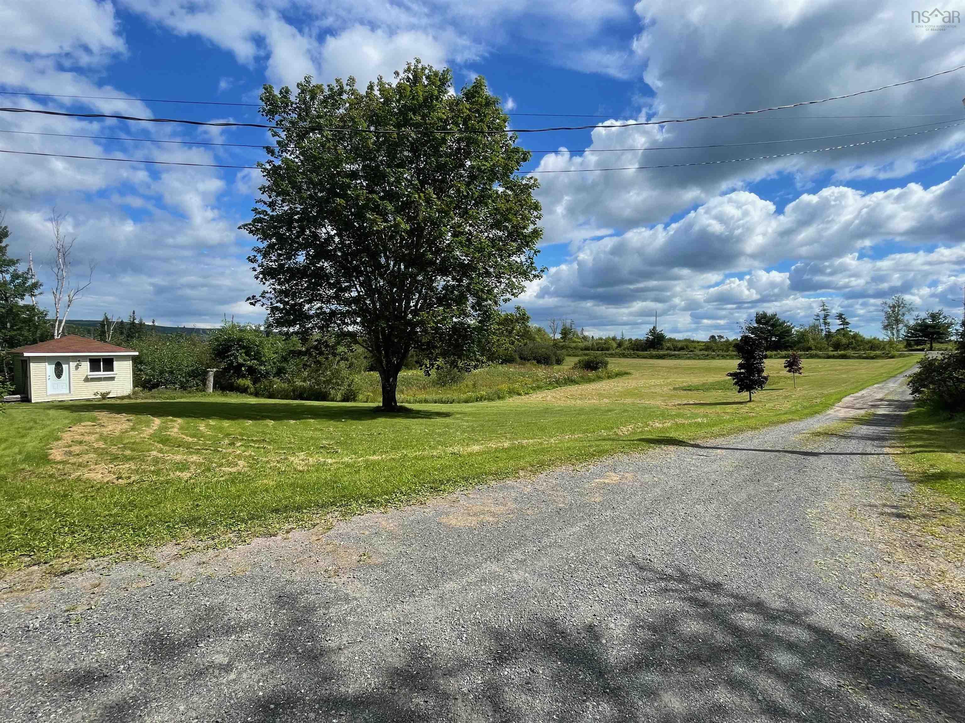 $319,900.00: 482 Intervale Road, Rock Elm