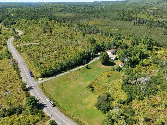 $319,900.00: 482 Intervale Road, Rock Elm