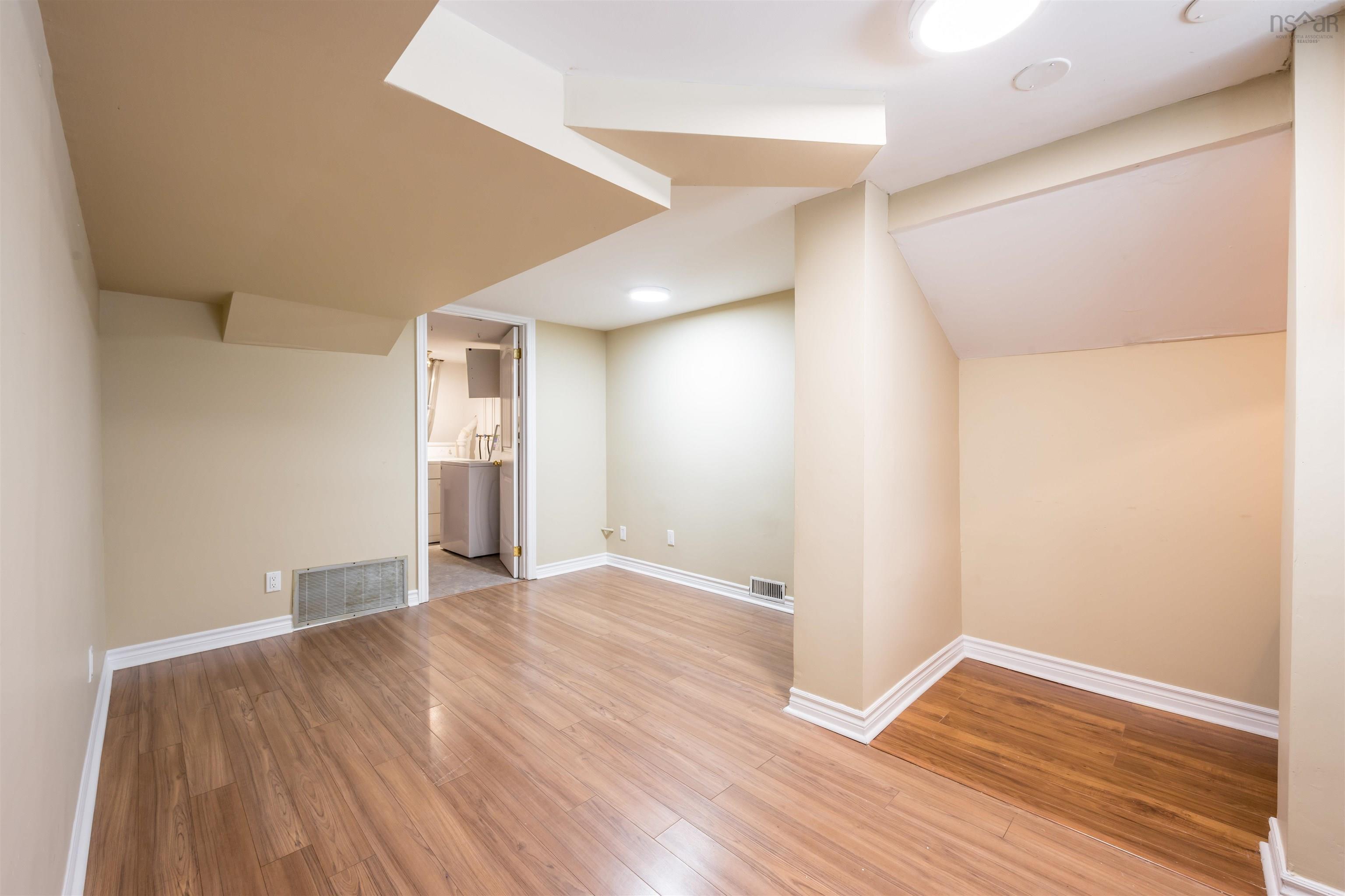 51 Hazelhurst Street, Dartmouth, NS (MLS 202622184)