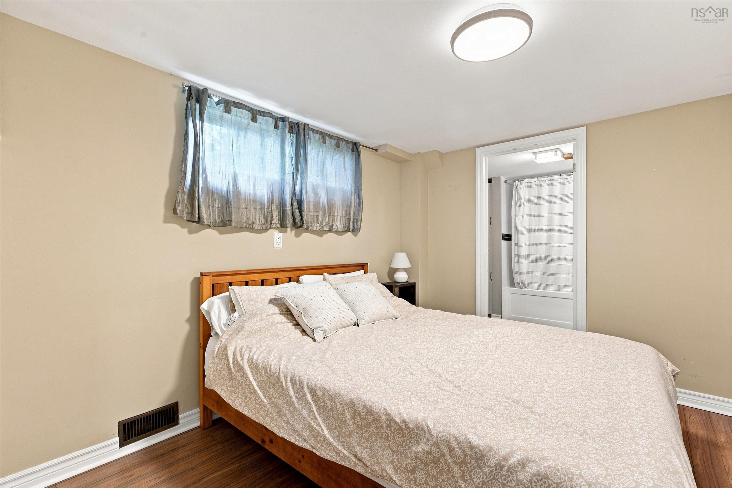 51 Hazelhurst Street, Dartmouth, NS (MLS 202622184)