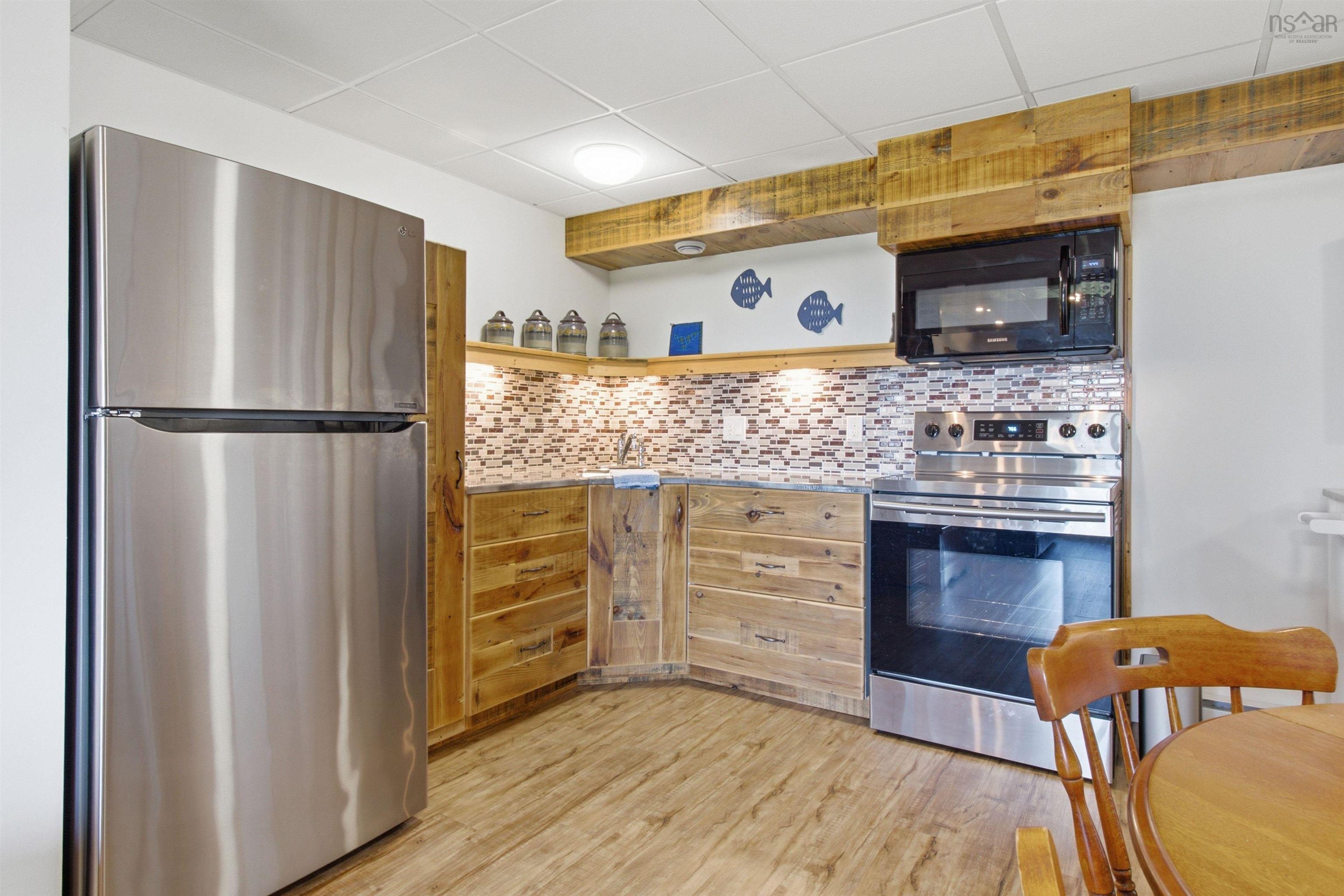 $649,000.00: 530 French Cross Road, Morden
