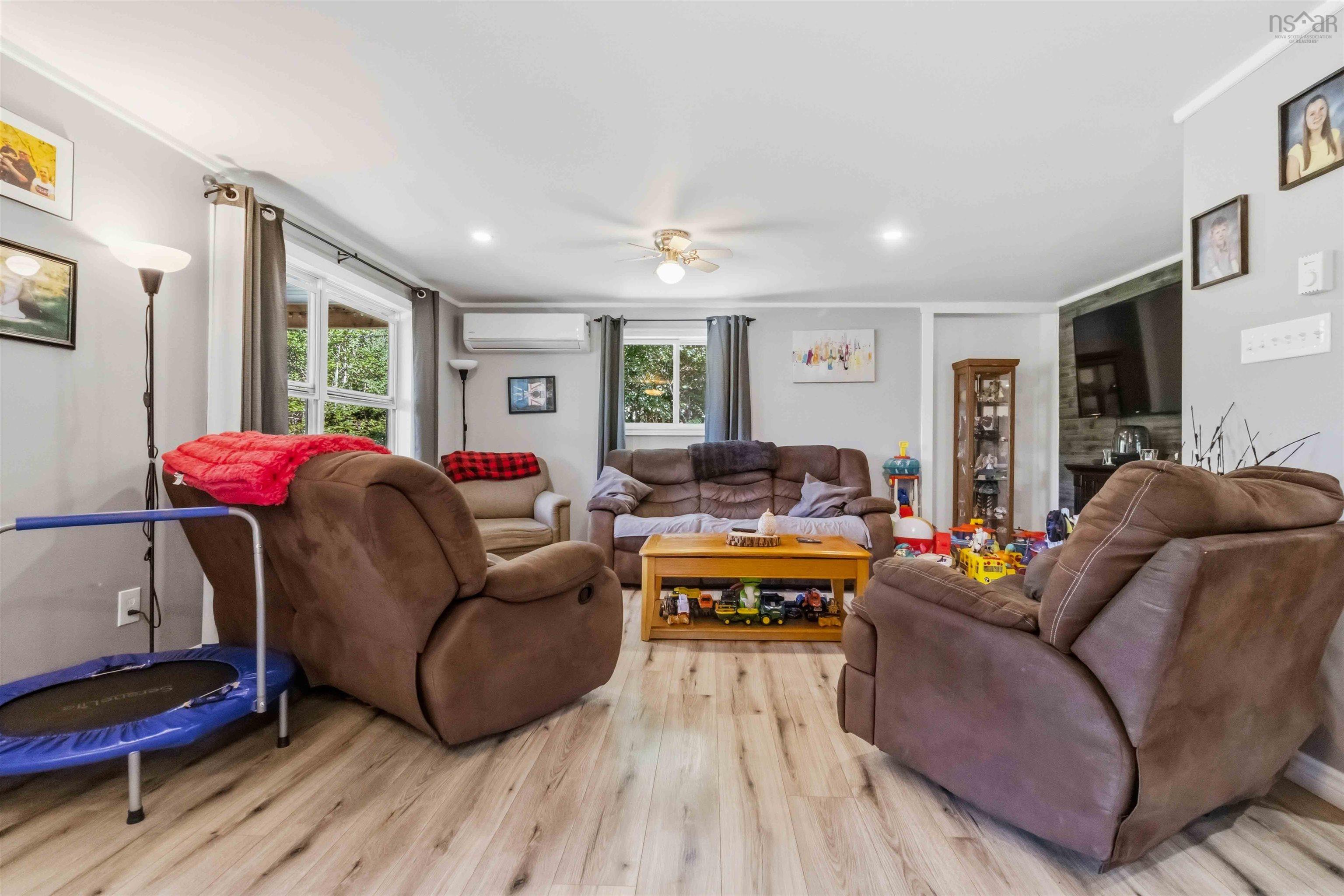 $350,000.00: 625 Lower Branch Road, Lower Branch