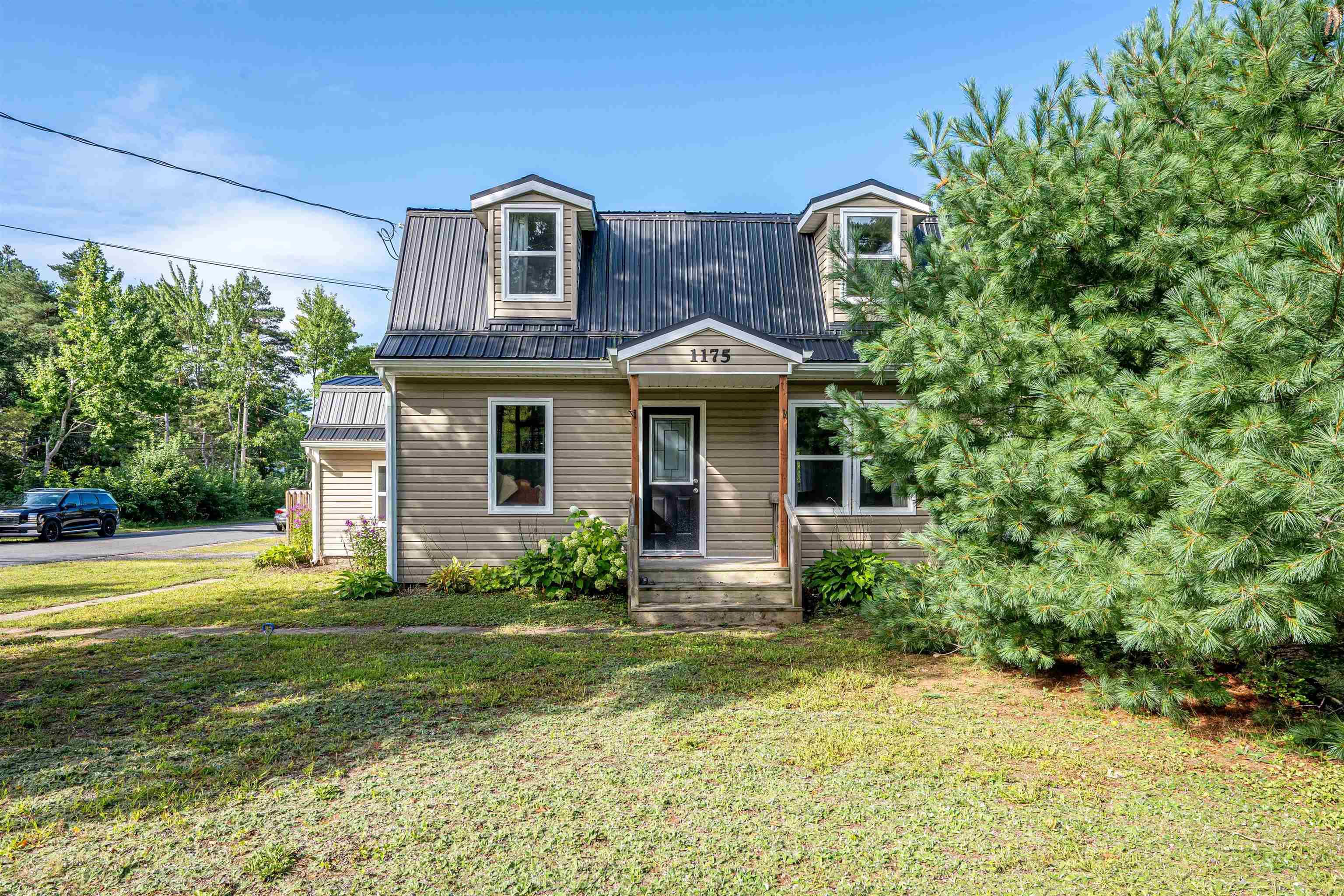 $399,000.00: 1175 Bridge Street, Greenwood