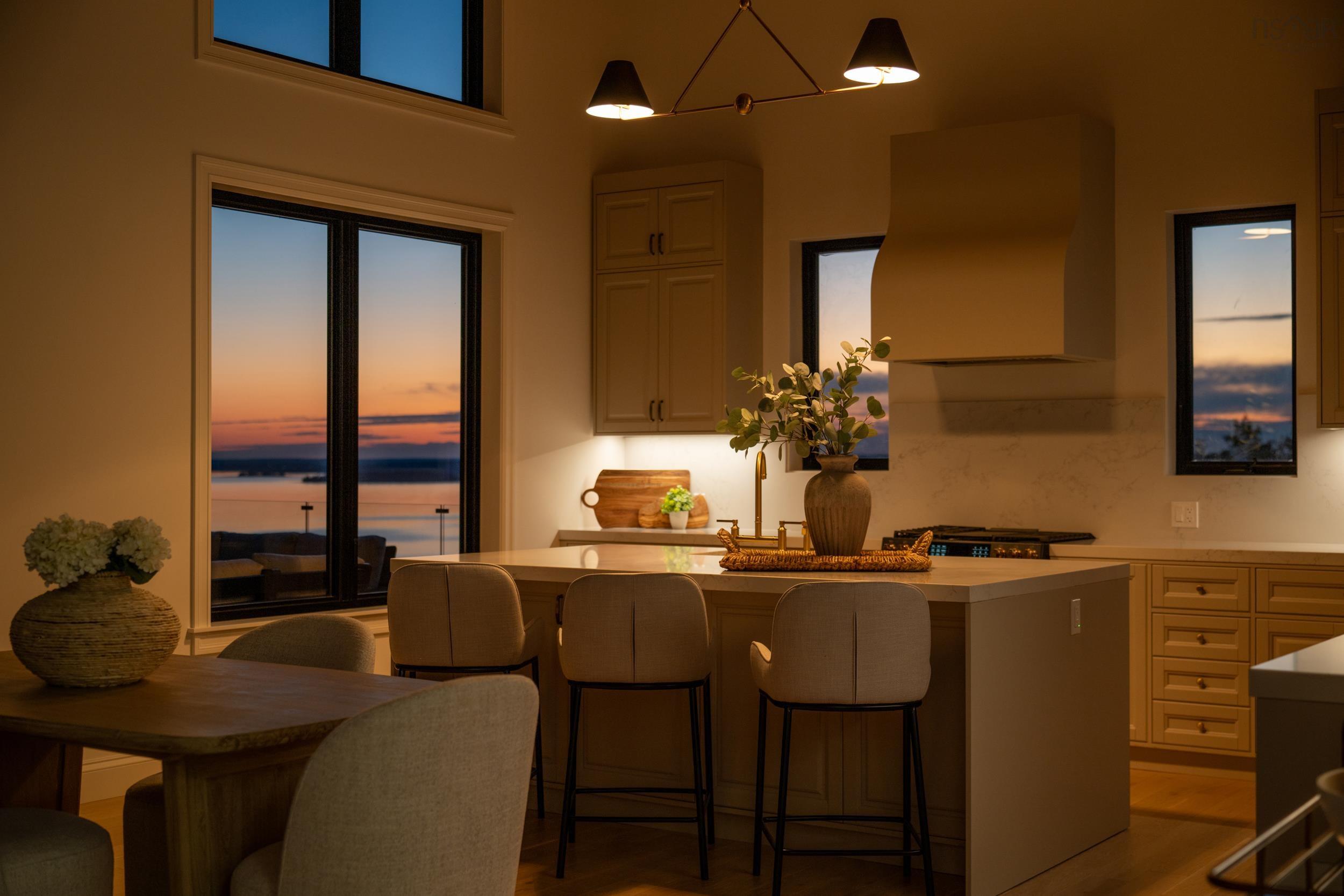 $2,474,000.00: 23 Anchors Way, East River Point