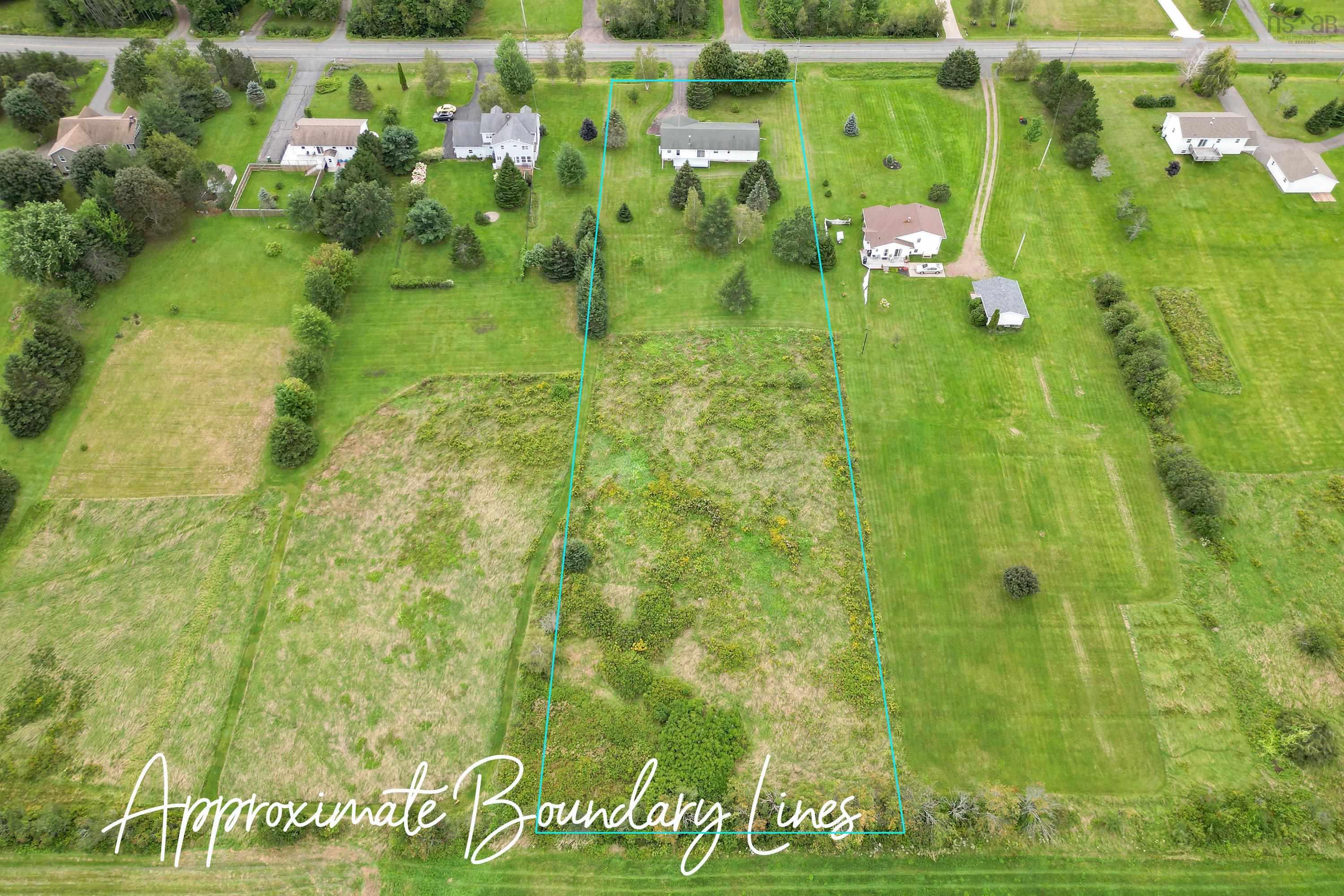 $399,900.00: 125 Fox Ranch Road, East Amherst